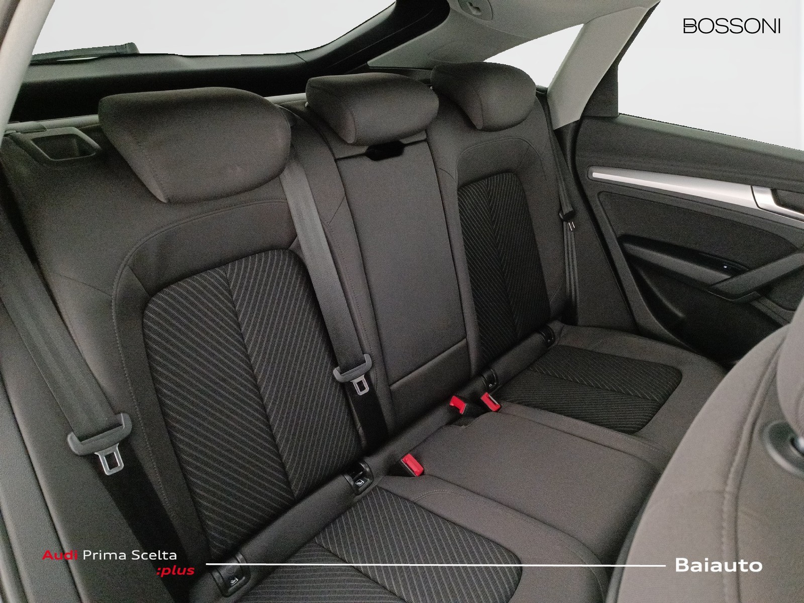 24 - Audi Q5 sportback 40 2.0 tdi mhev 12v business advanced quattro s tronic