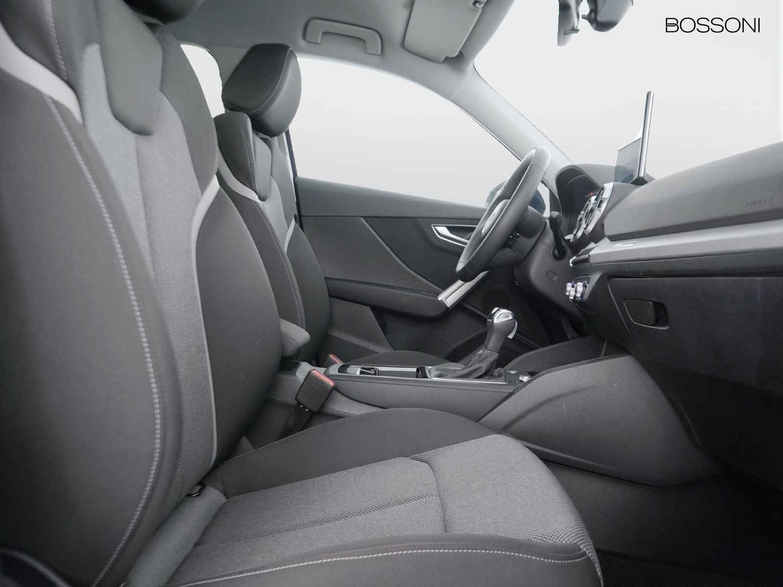 16 - Audi Q2 35 1.5 tfsi s line edition s tronic