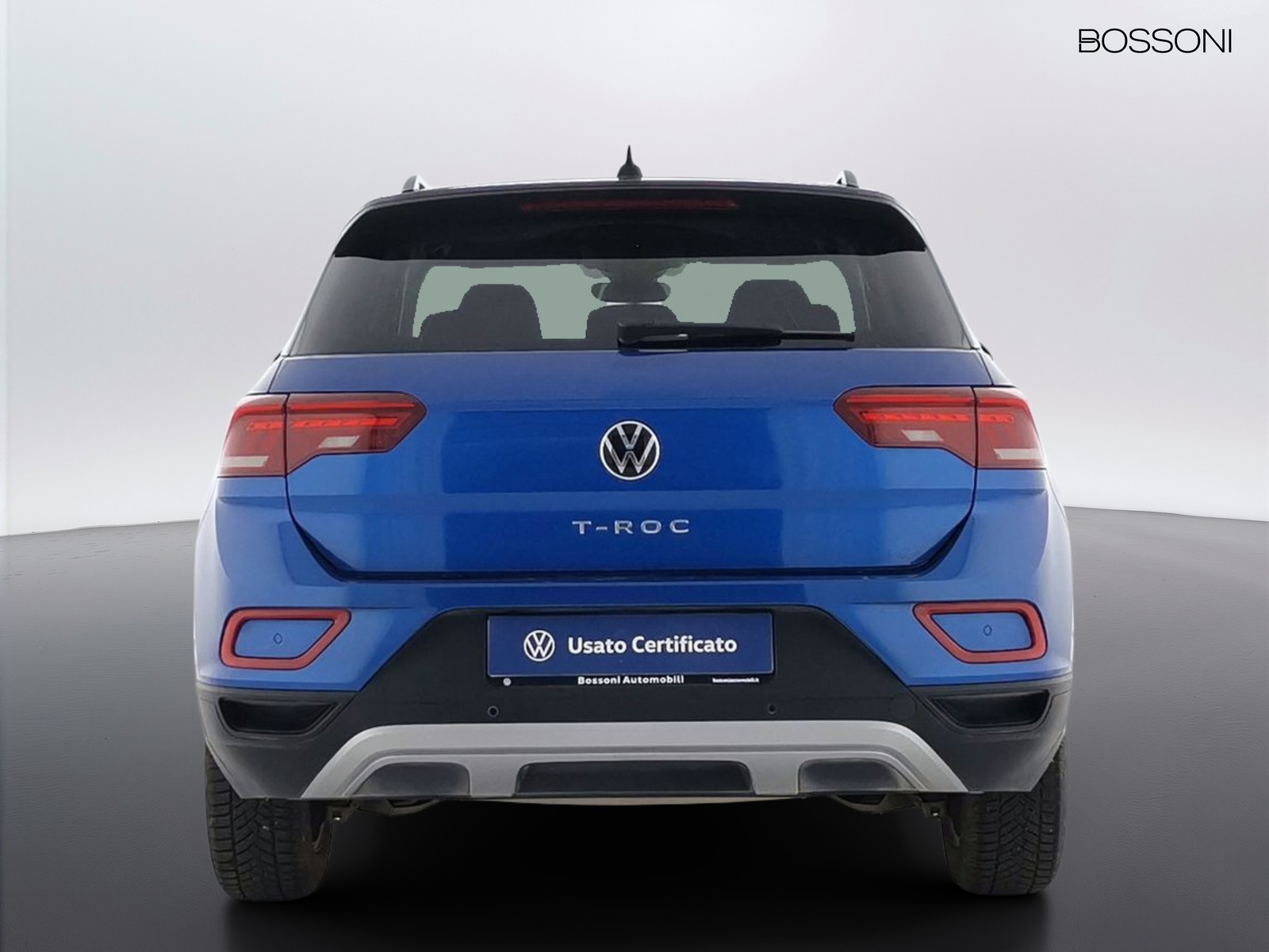 5 - Volkswagen T-Roc 1.0 tsi 110cv life