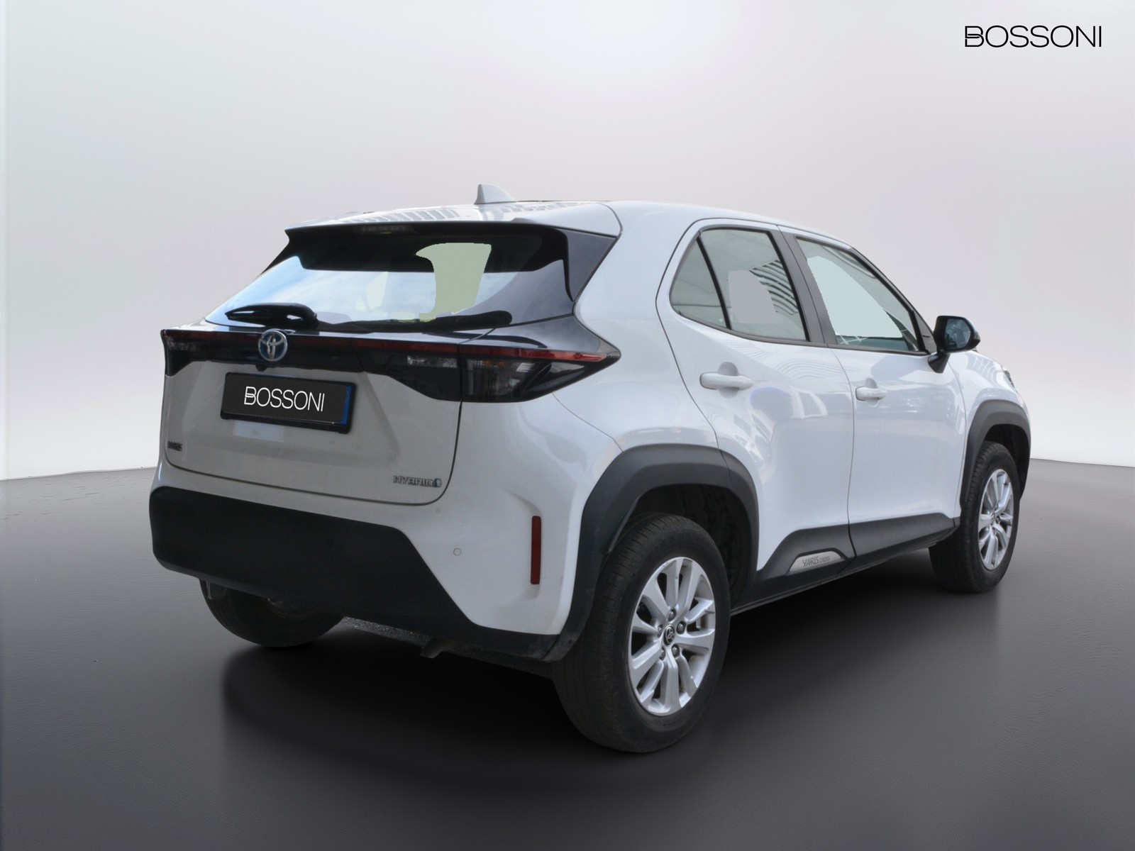 3 - Toyota yaris cross 1.5 h 116cv business fwd e-cvt