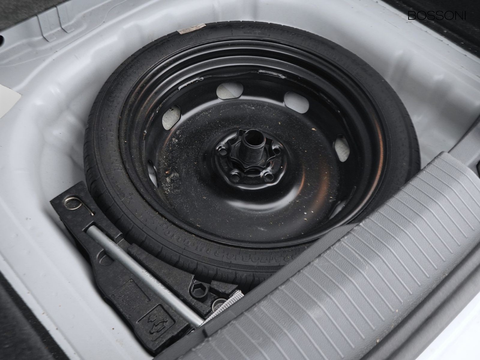 32 - Volkswagen T-Roc 2.0 tdi scr 150cv style dsg