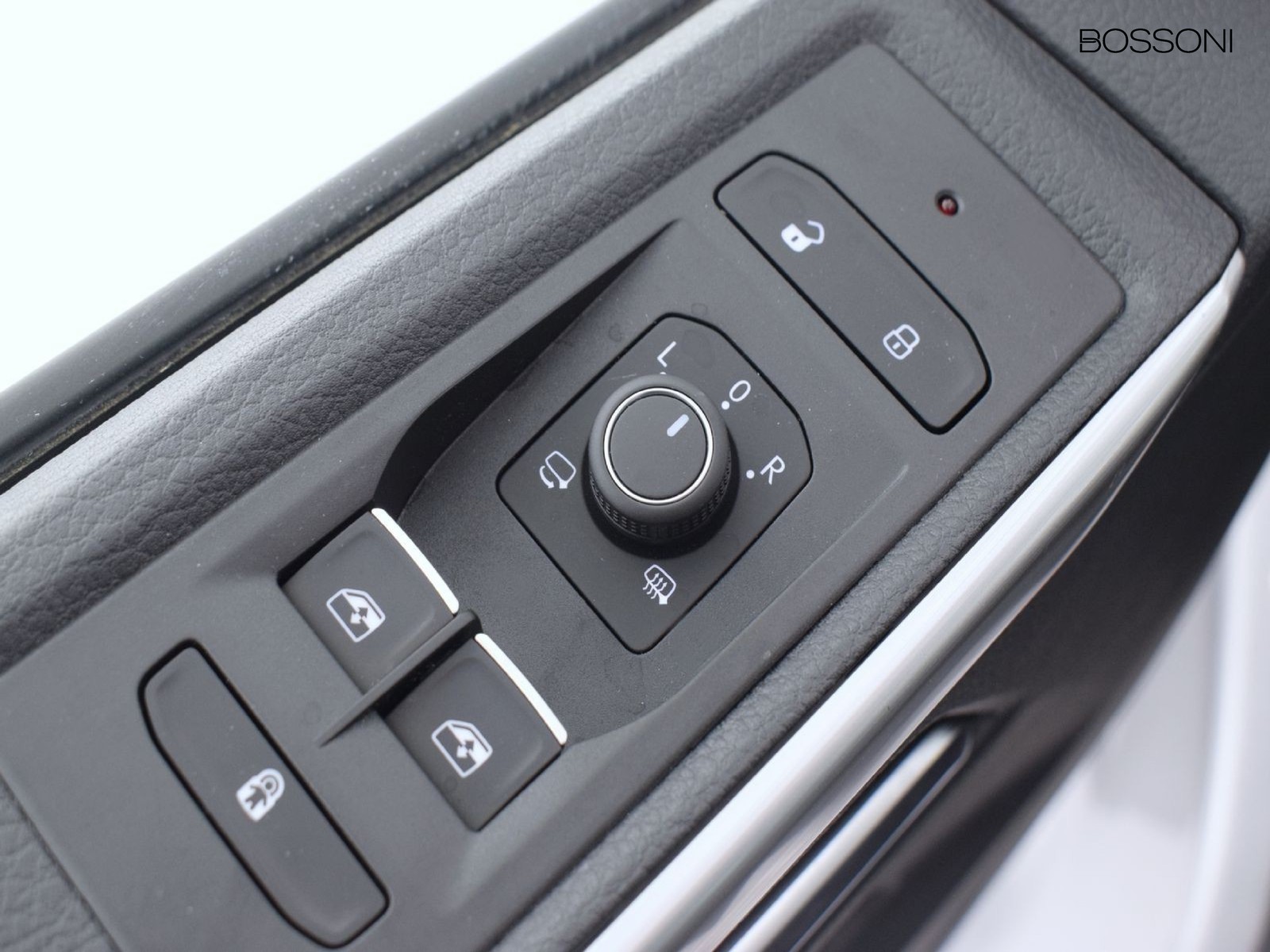 24 - Volkswagen VIC T6.1 California CALIFORNIA   BEACHPC150 TDIA7 MY 23