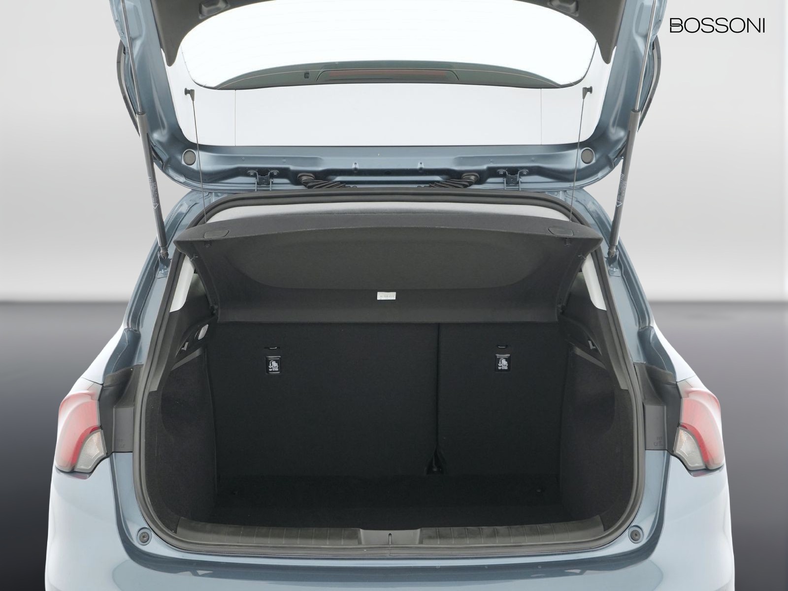 10 - Fiat Tipo 5 porte 1.5 t4 hybrid 130cv dct