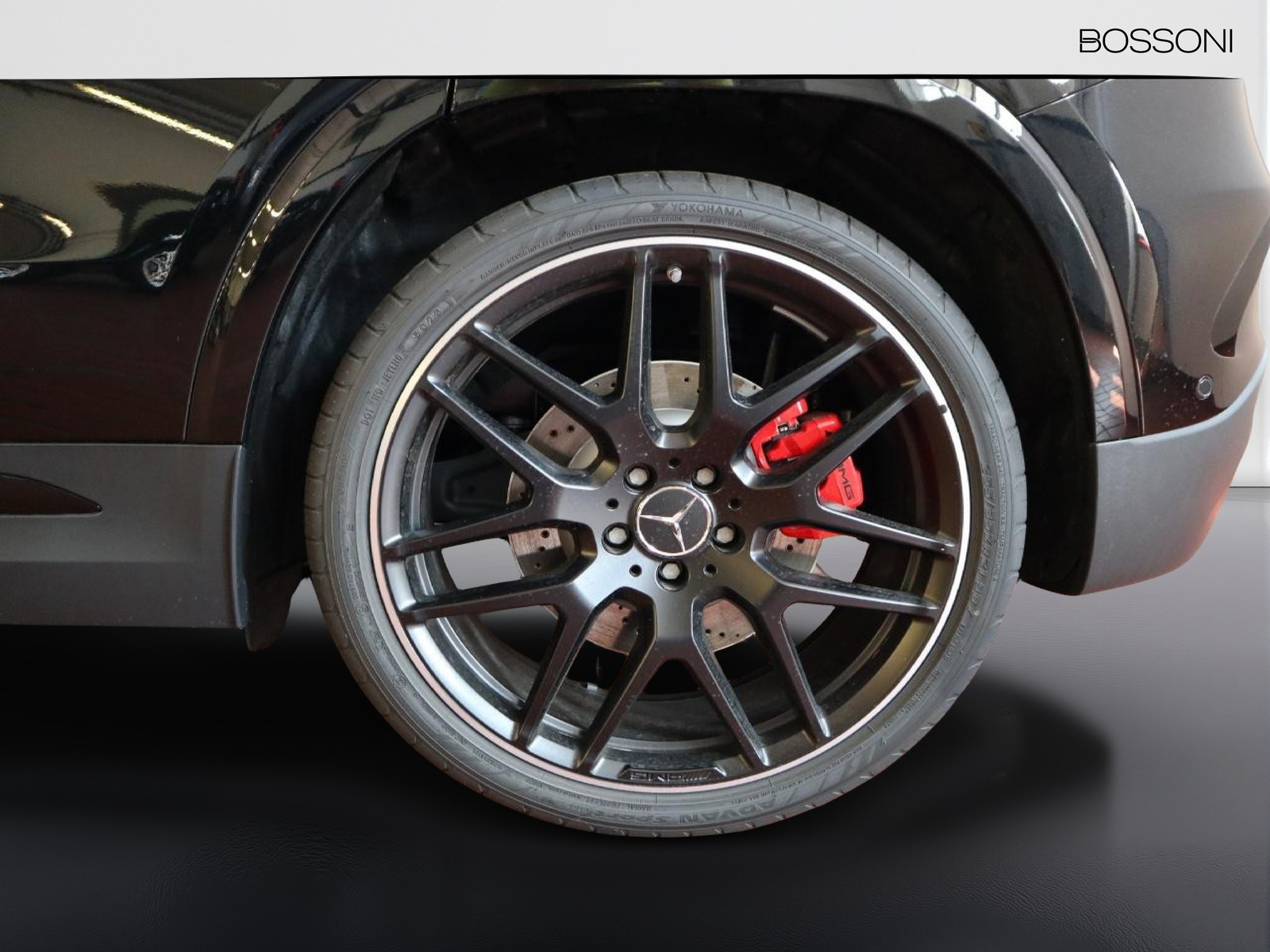 4 - AMG GLA amg 45 s 4matic+ speedshift dct amg 8g