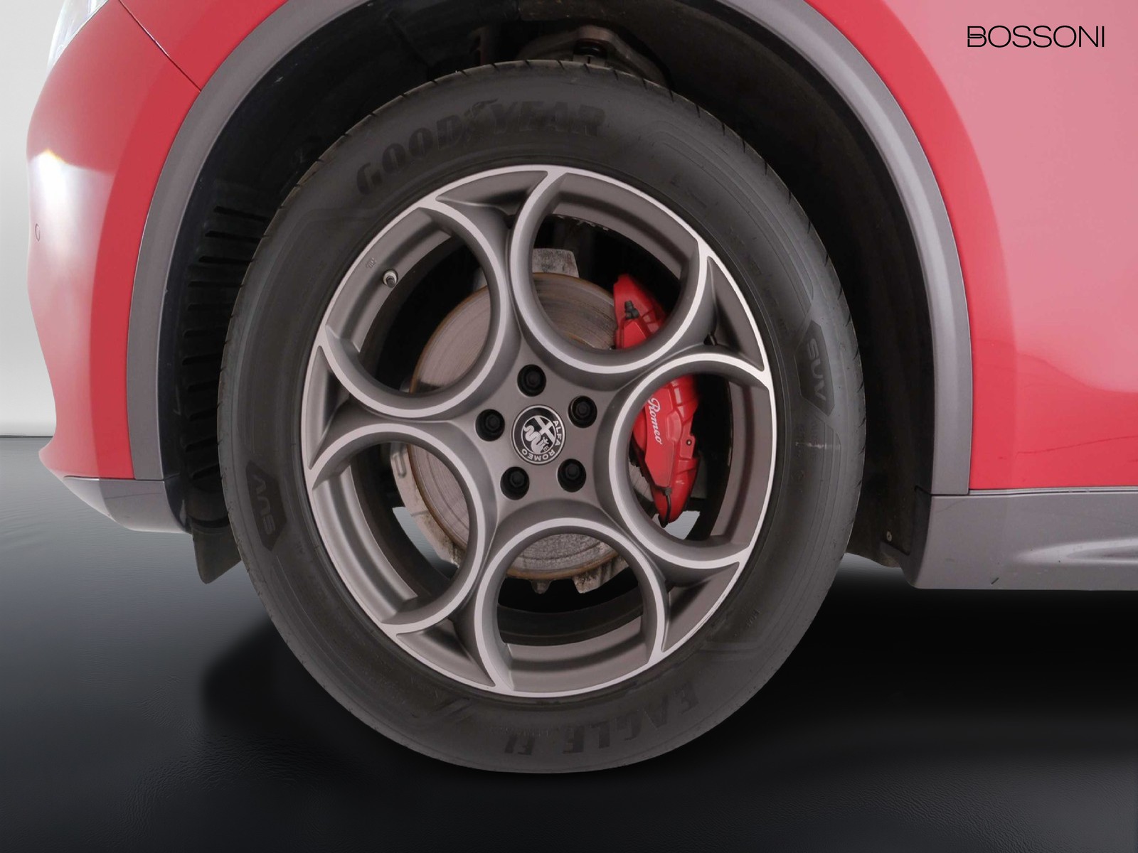 12 - Alfa Romeo Stelvio 2.2 turbo 210cv ti q4 at8