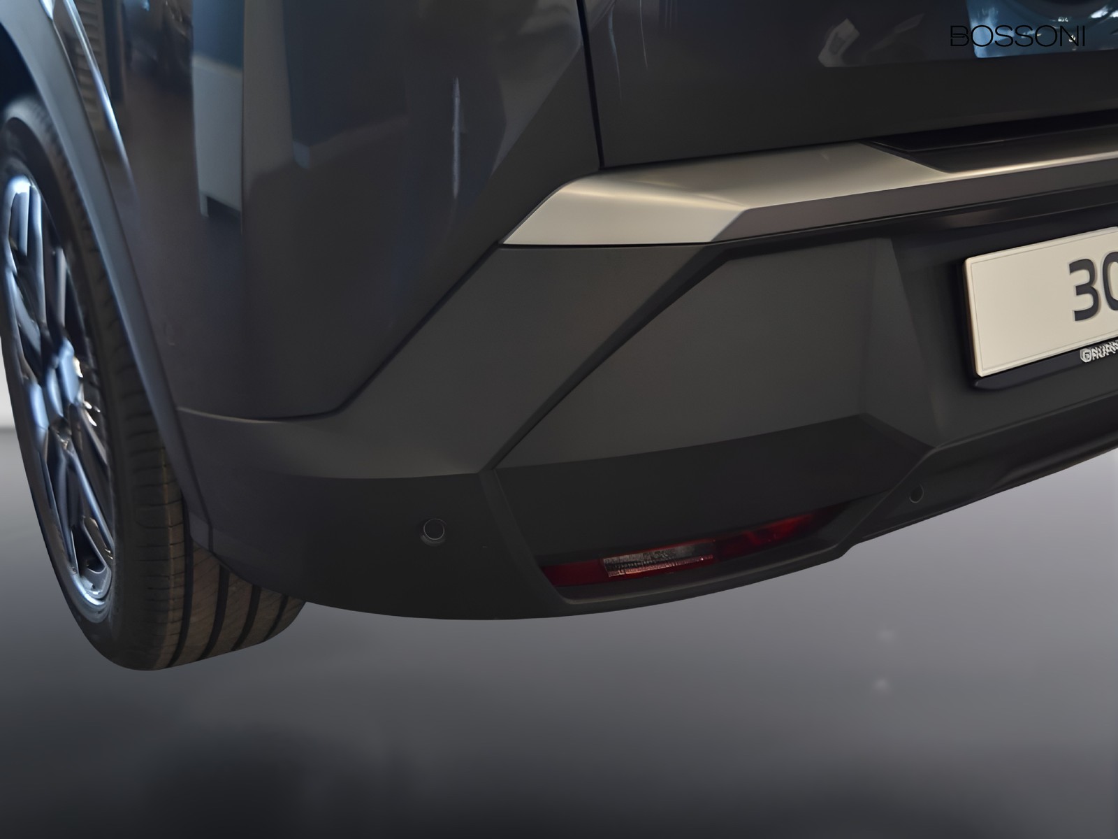 24 - Peugeot 3008 1.2 hybrid 145cv gt e-dcs6