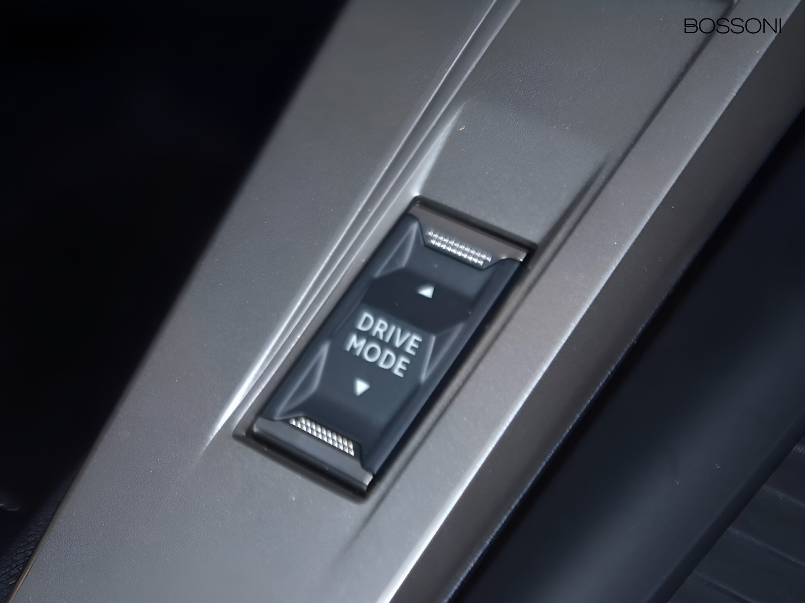 18 - Peugeot 308 sw 1.5 bluehdi allure eat8 s&s