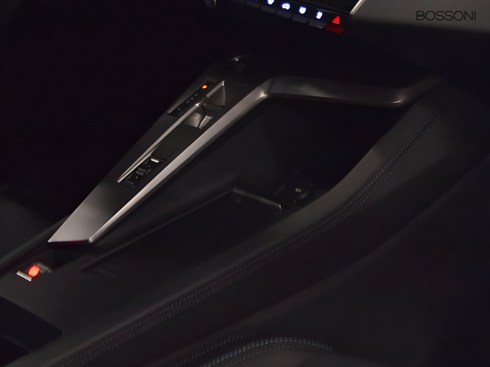 12 - Peugeot 308 sw 1.5 bluehdi allure eat8 s&s