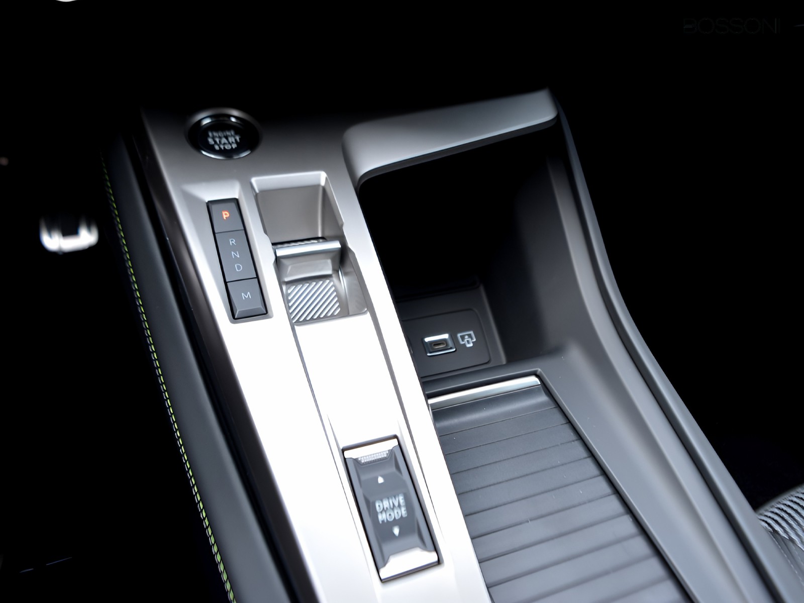 12 - Peugeot 308 1.2 hybrid 145cv gt e-dcs6