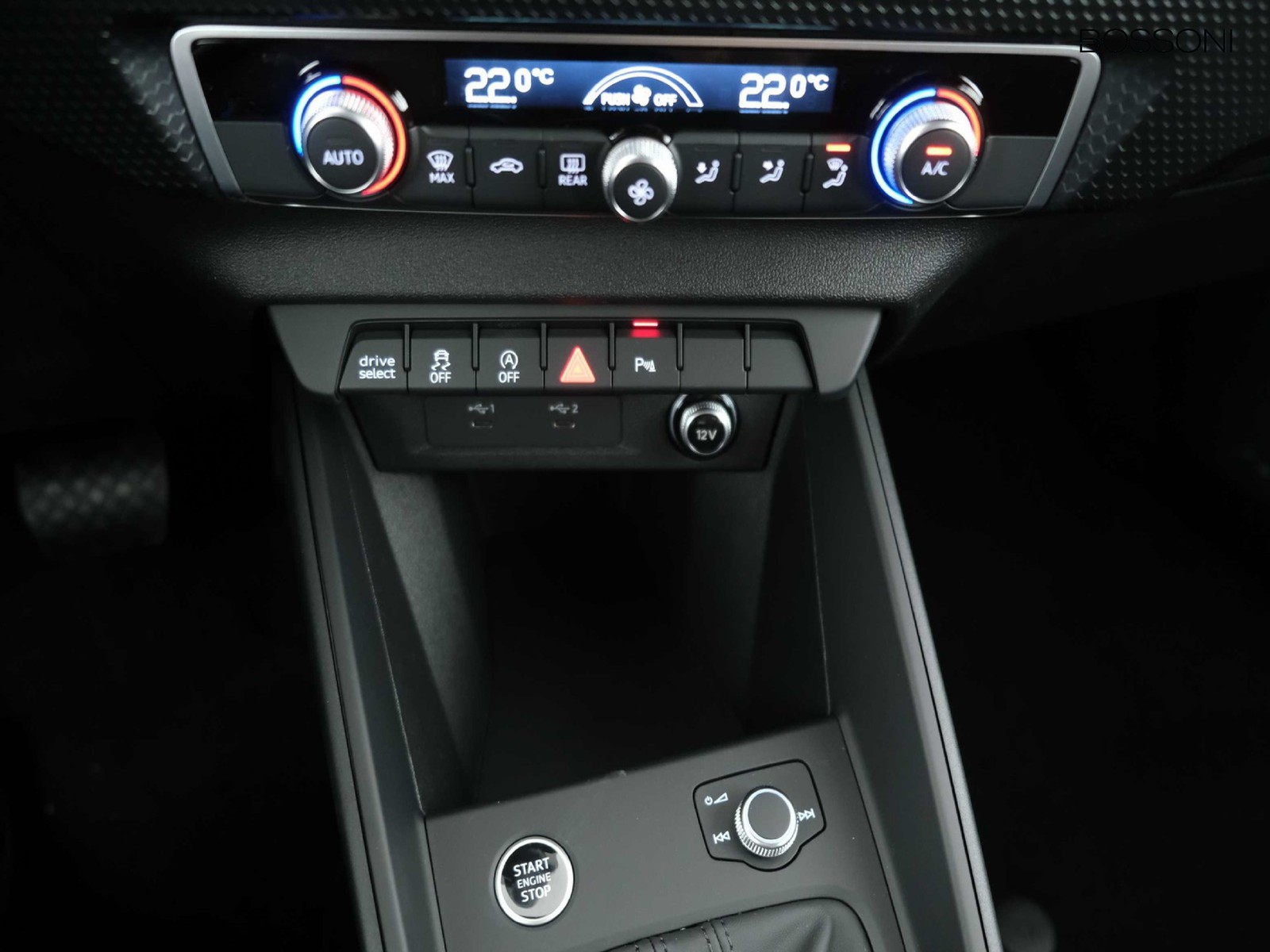 32 - Audi A1 allstreet 30 1.0 tfsi 116cv business s tronic