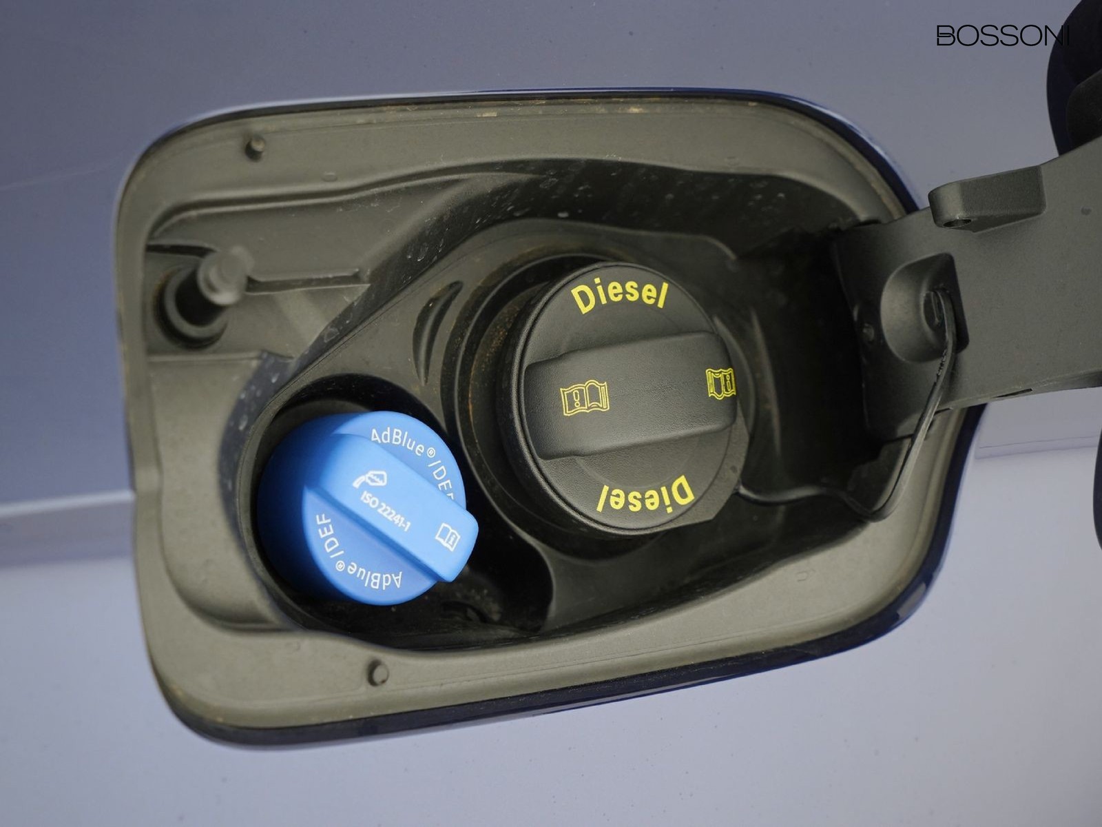 32 - Audi A5 sportback 40 2.0 tdi mhev 204cv s line edition quattro s tronic