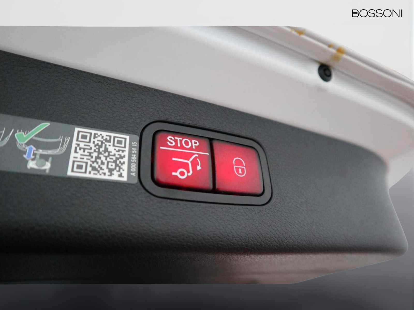 18 - Mercedes Classe E station wagon all-terrain 220 d premium 4matic 9g-tronic