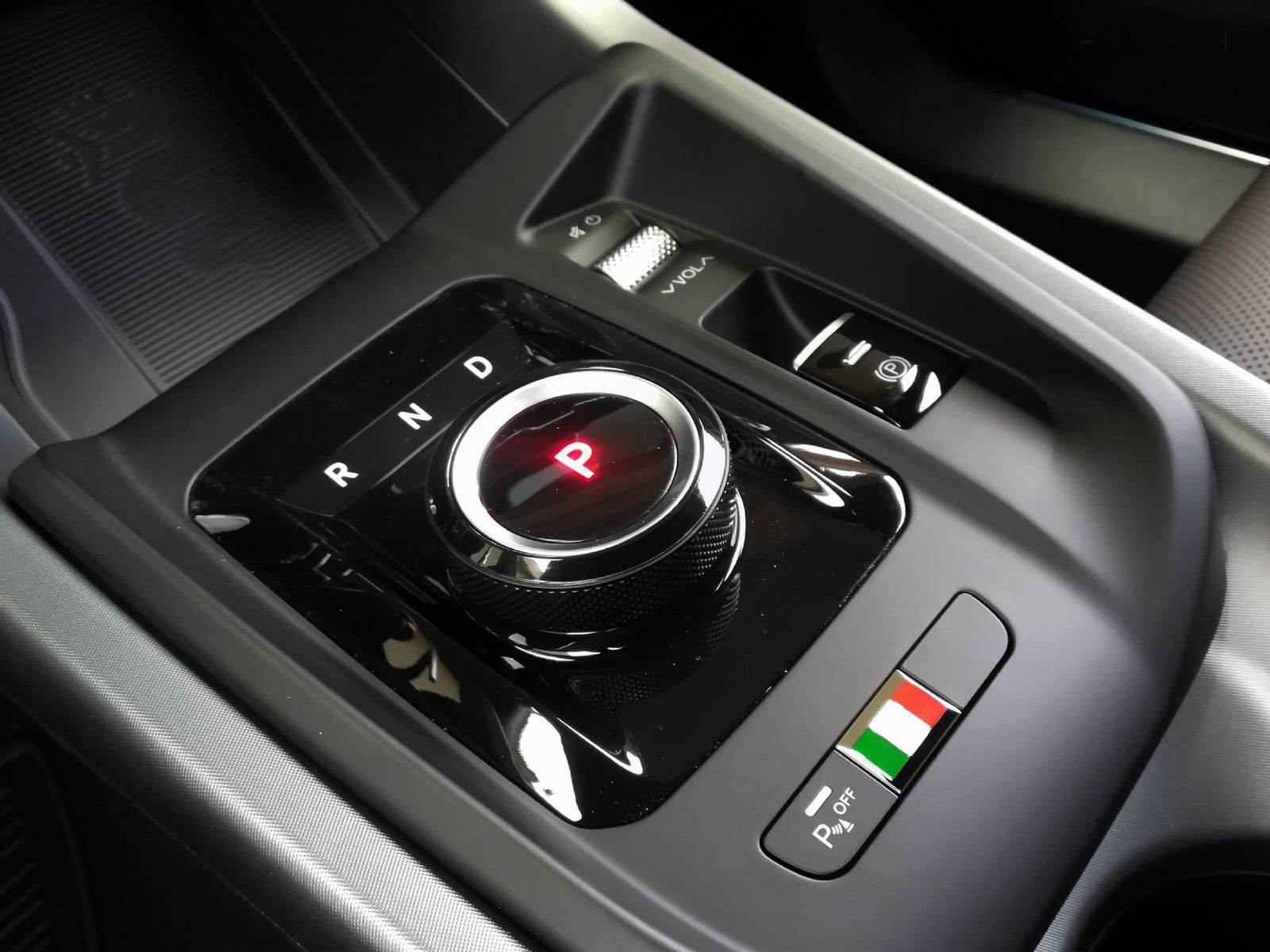 18 - Alfa Romeo Tonale 1.5 hybrid 160cv veloce tct7