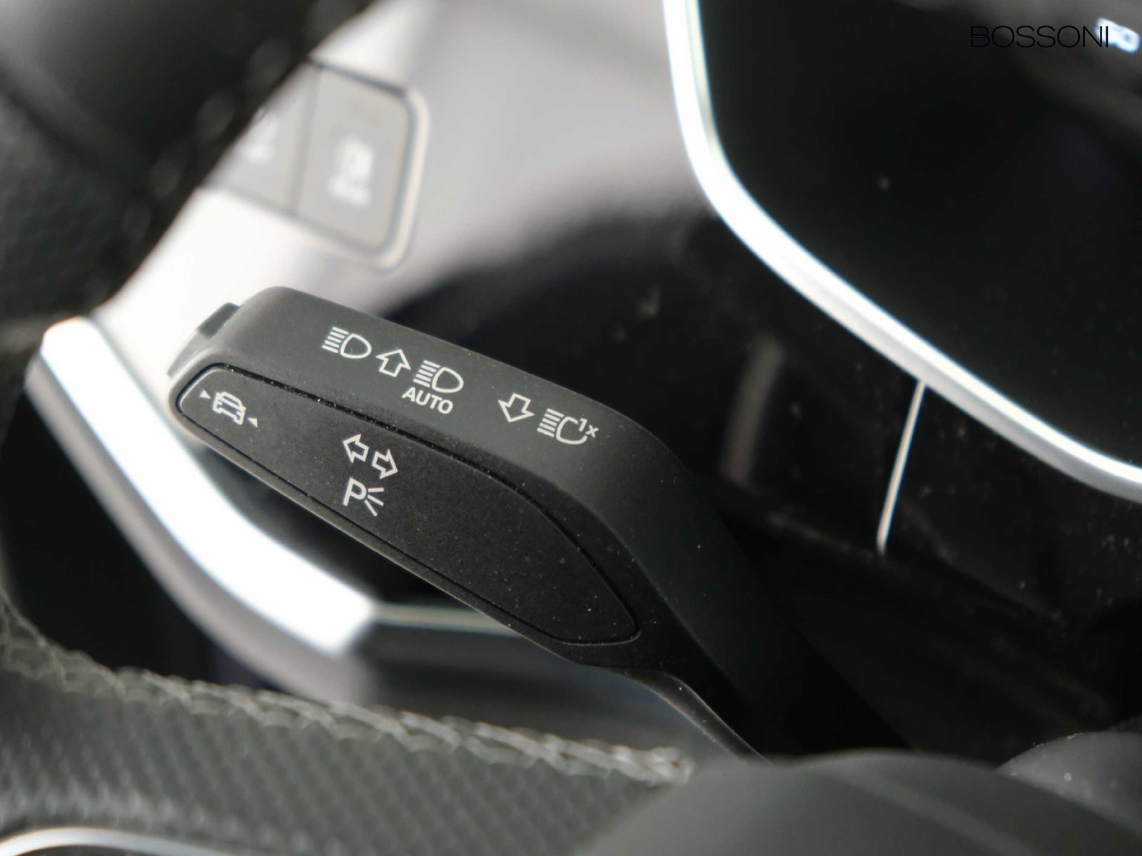 26 - Audi Q3 sportback 35 2.0 tdi s line edition s tronic