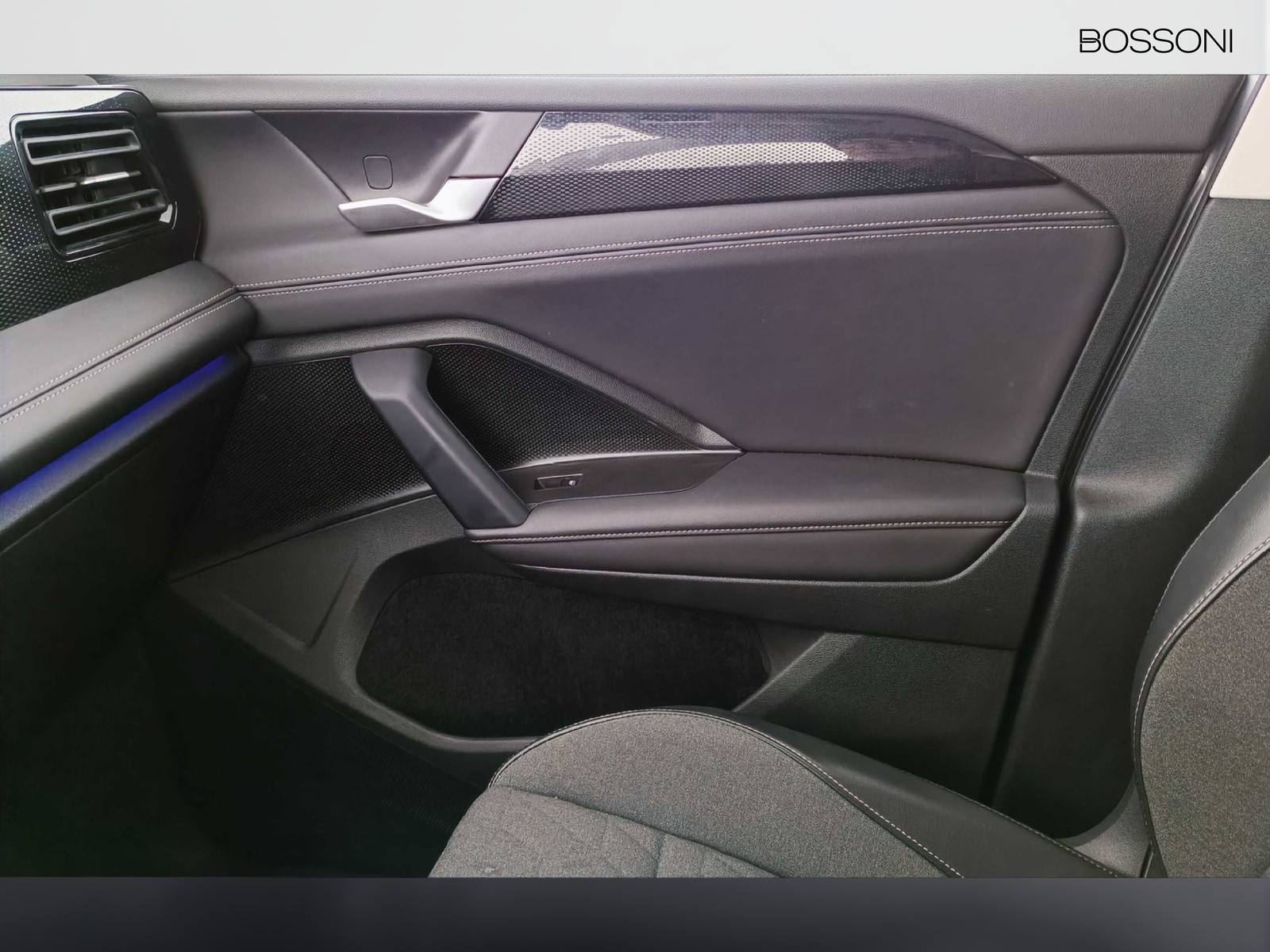 30 - Volkswagen Tiguan 2.0 tdi scr 150cv life dsg