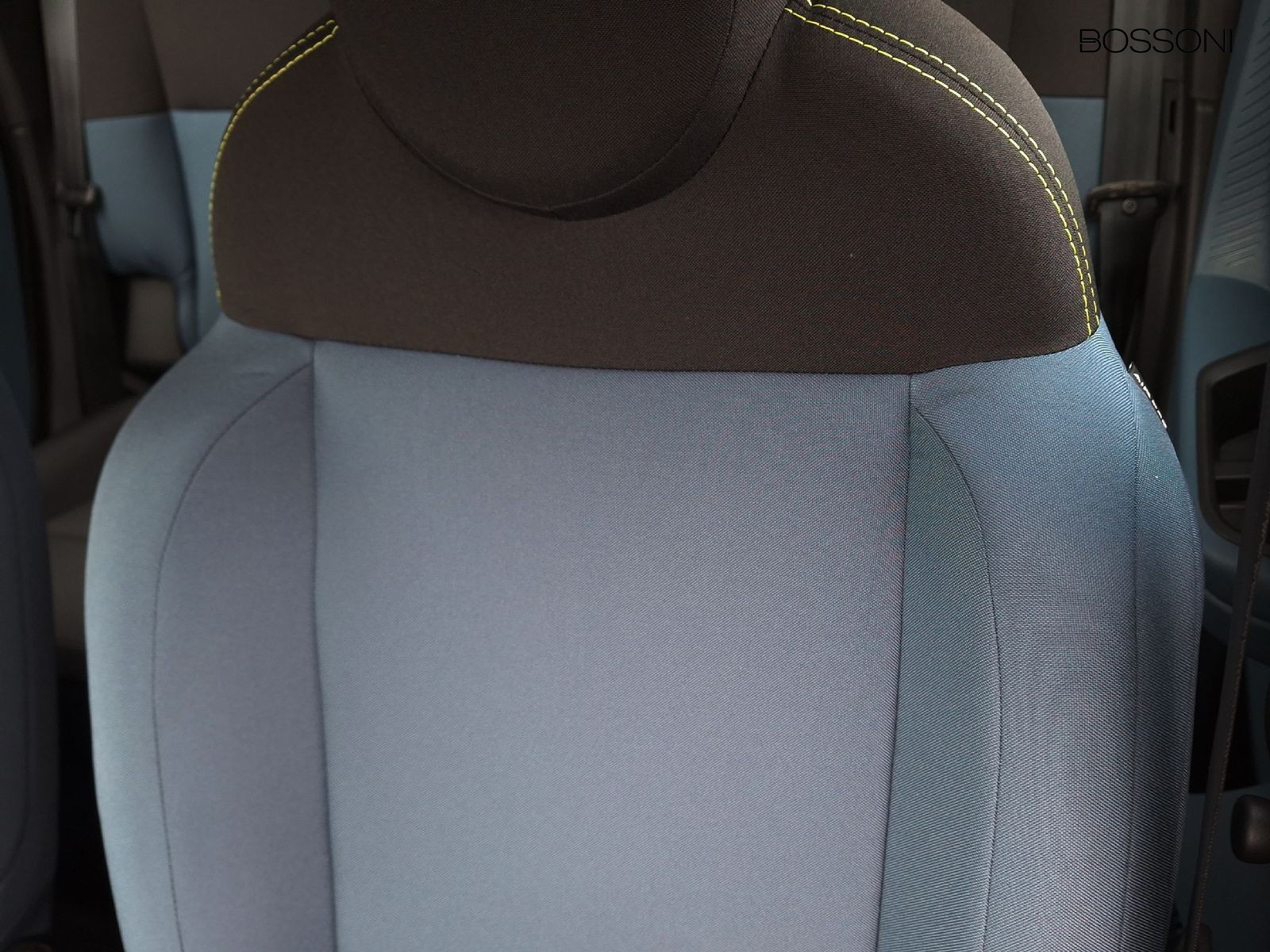 22 - Fiat Grande Panda 1.2 hybrid 110cv pop