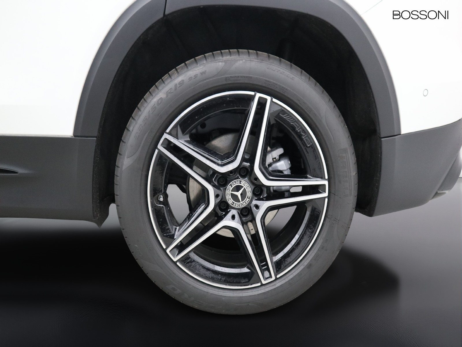 4 - Mercedes GLB 200 d amg line premium 4matic 8g-dct