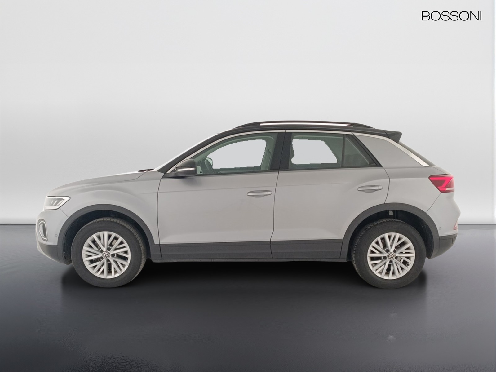 3 - Volkswagen T-Roc 1.5 tsi act life dsg