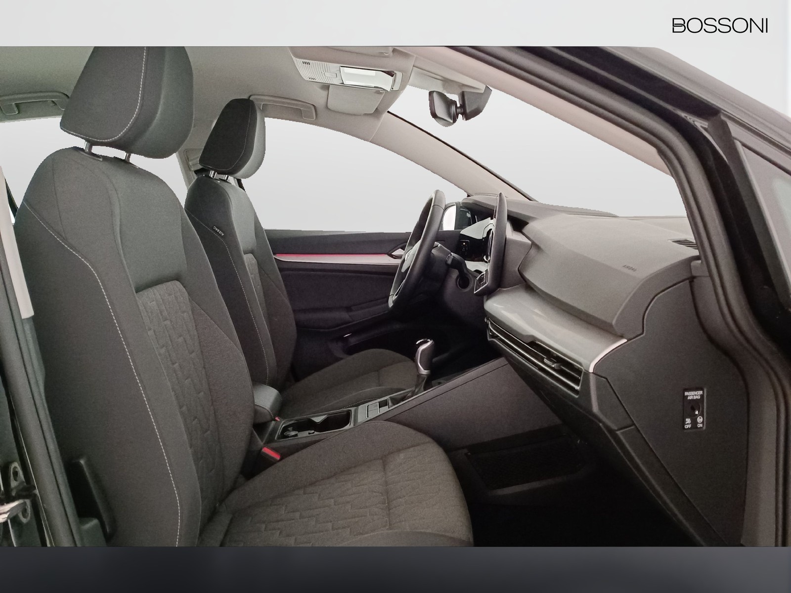 8 - Volkswagen Golf 2.0 tdi scr 115cv life