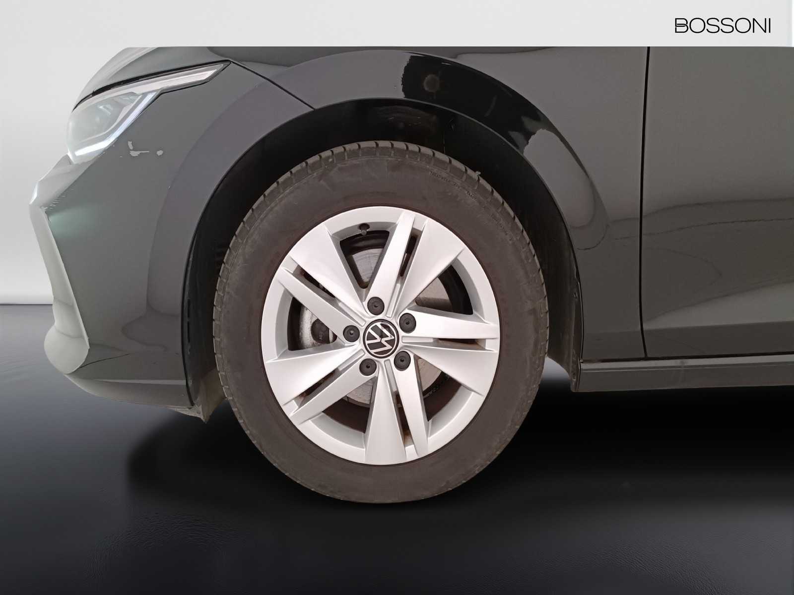 11 - Volkswagen Golf 2.0 tdi scr 115cv life