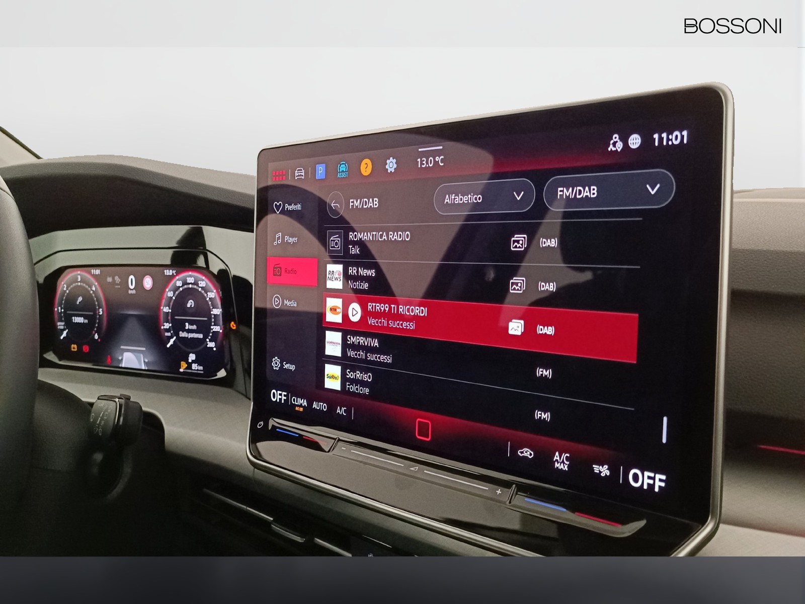 22 - Volkswagen Golf 2.0 tdi scr 115cv life