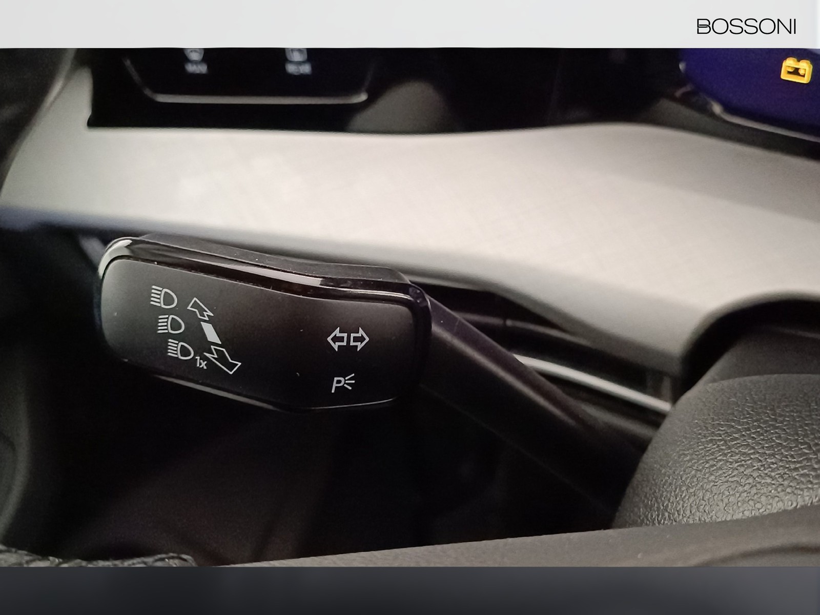 30 - Volkswagen Golf 2.0 tdi scr 115cv life