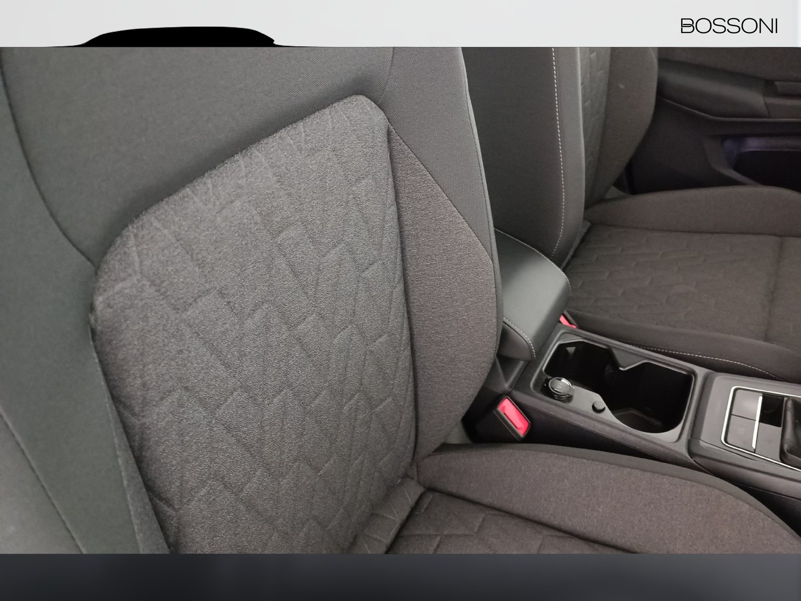 34 - Volkswagen Golf 2.0 tdi scr 115cv life