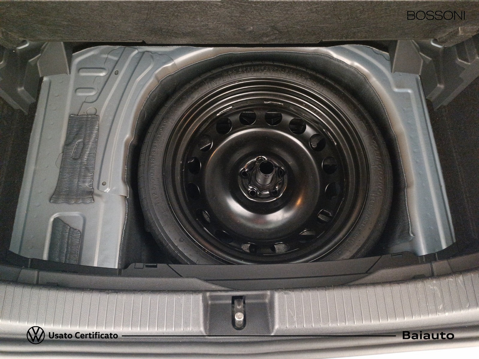 26 - Volkswagen T-Cross 1.0 tsi 115cv life dsg