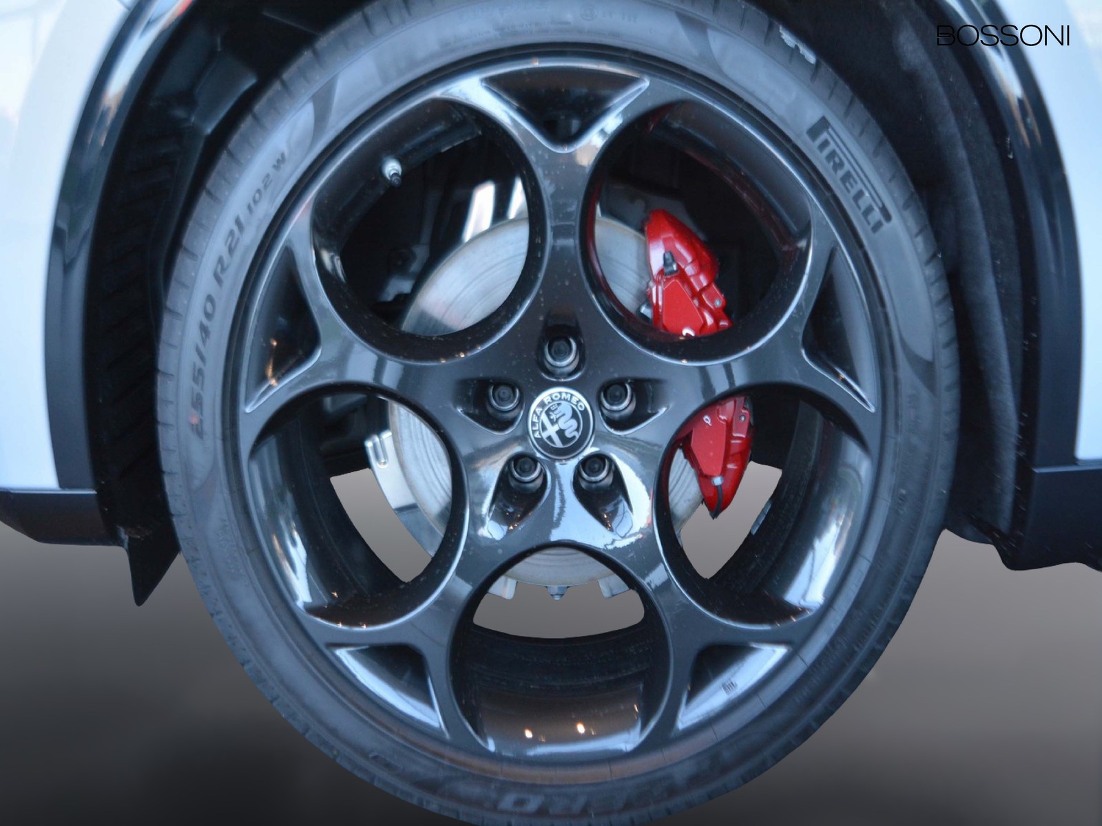 17 - Alfa Romeo Stelvio 2.2 turbo 210cv veloce q4 at8