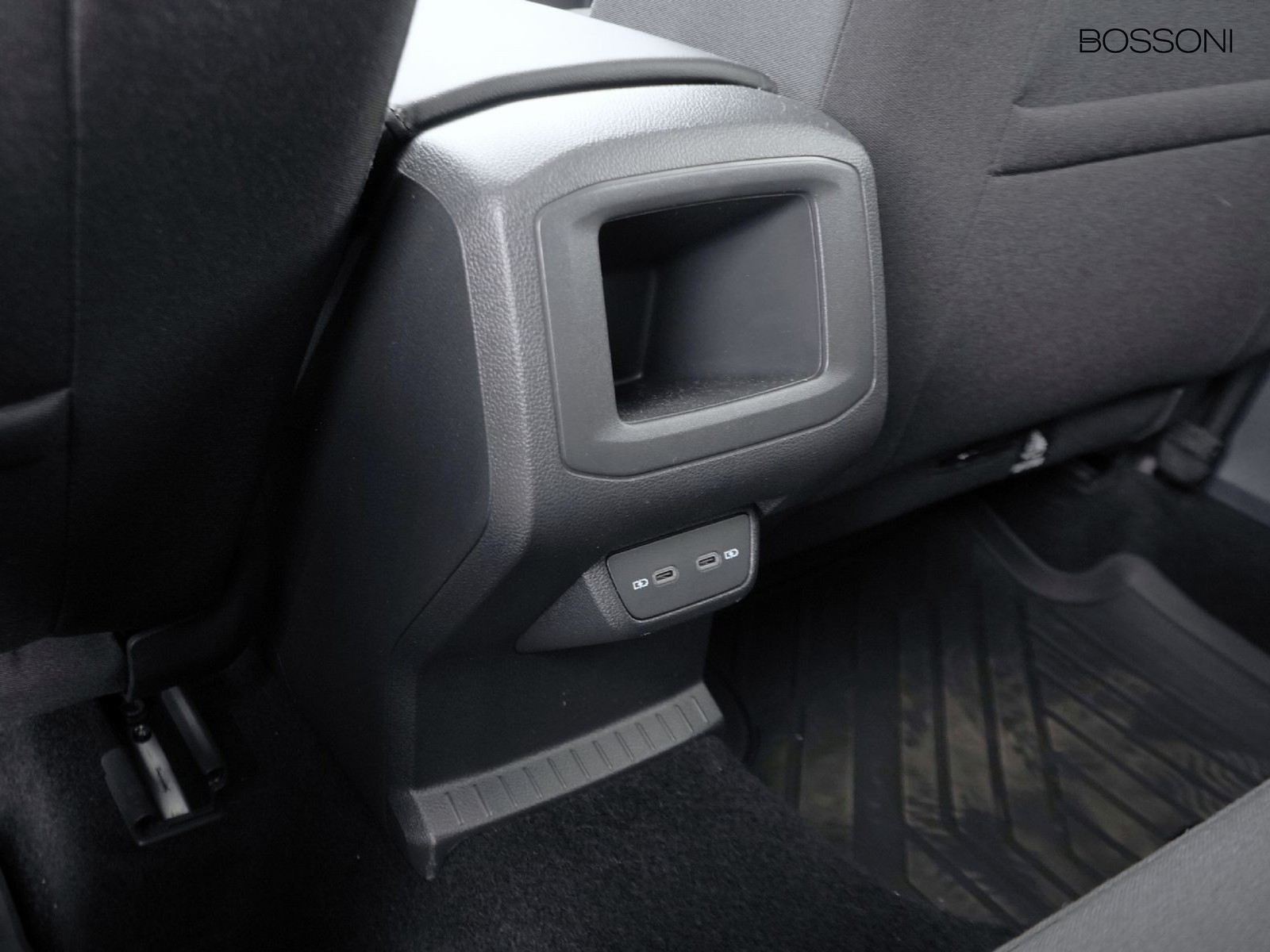 28 - Volkswagen T-Cross 1.0 tsi 95cv edition plus