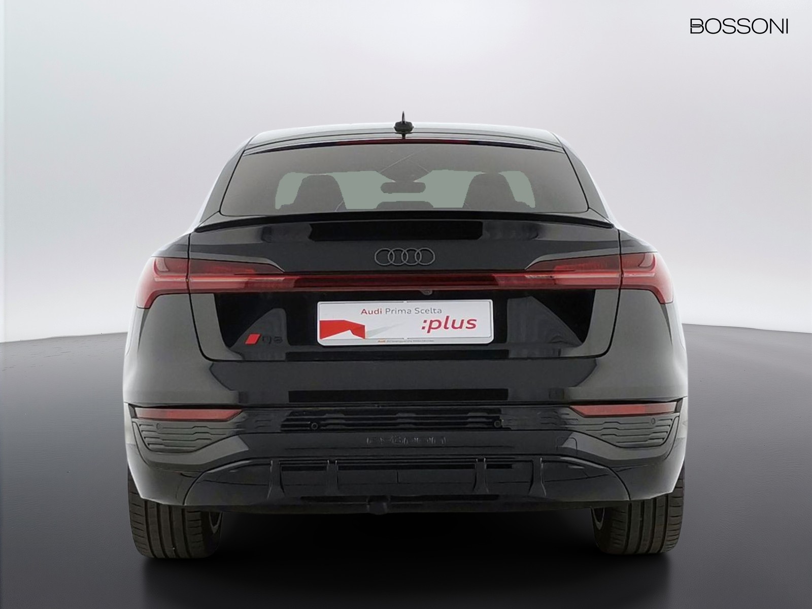 15 - Audi Q8 e-tron sportback 55 s line edition quattro