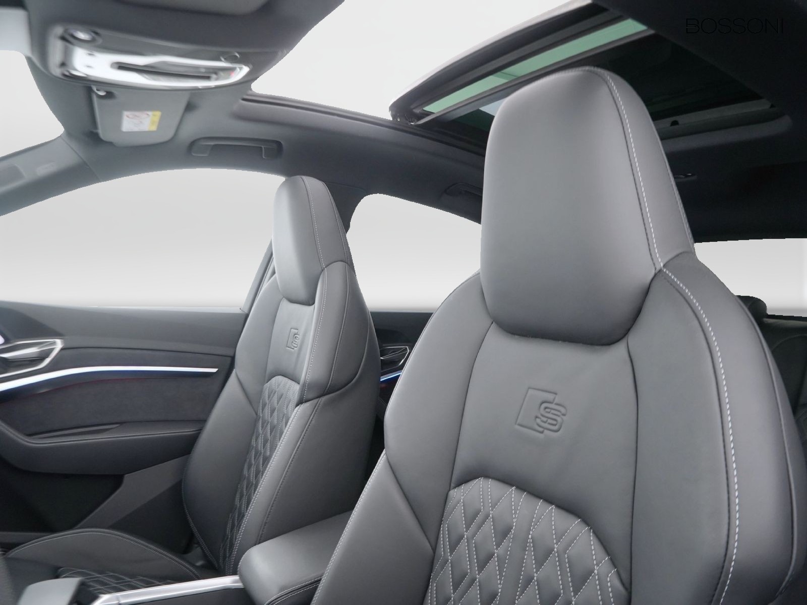 22 - Audi Q8 e-tron sportback 55 s line edition quattro