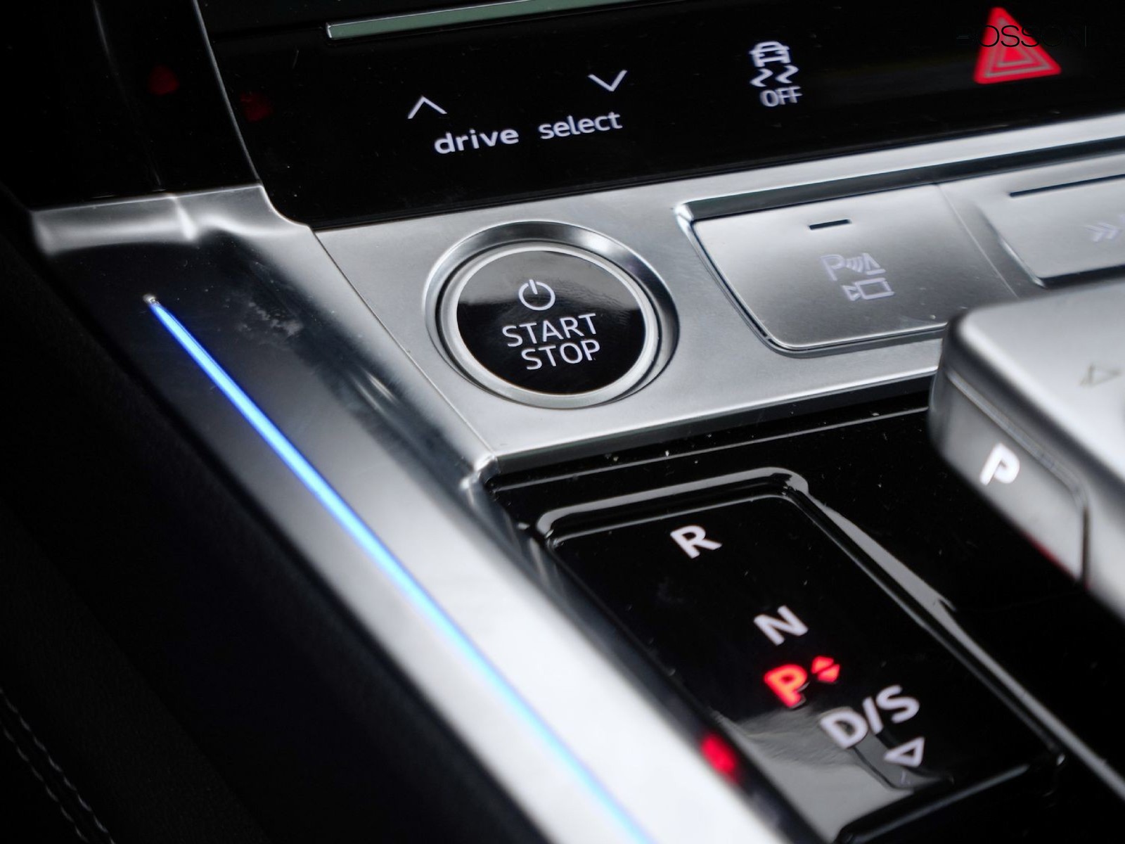 27 - Audi Q8 e-tron sportback 55 s line edition quattro