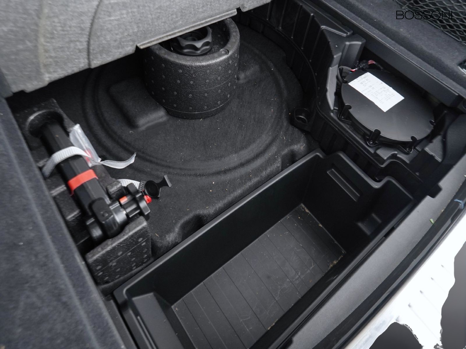 40 - Audi Q8 e-tron sportback 55 s line edition quattro