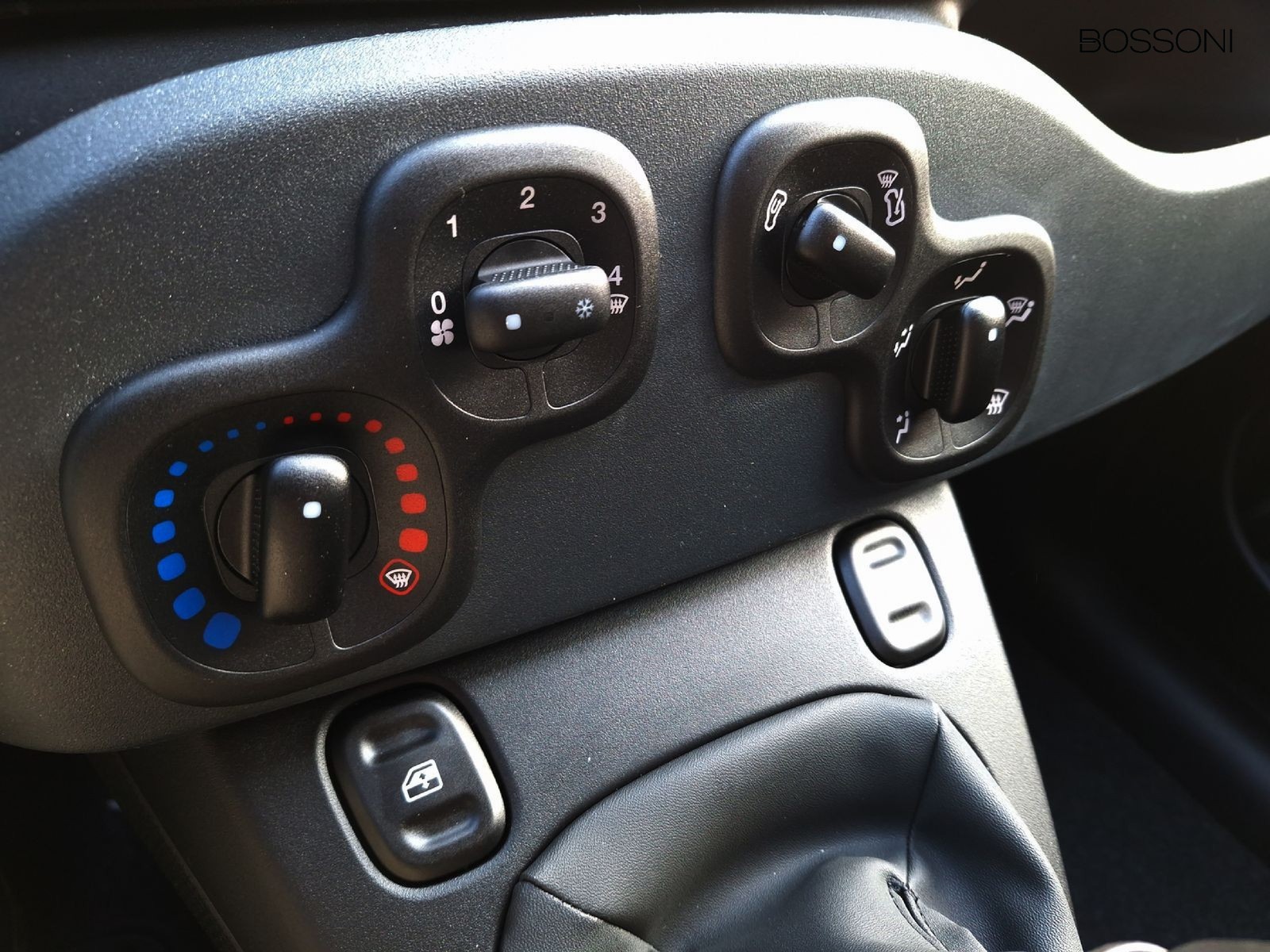 17 - Fiat Pandina 1.0 firefly hybrid 65cv pop s&s