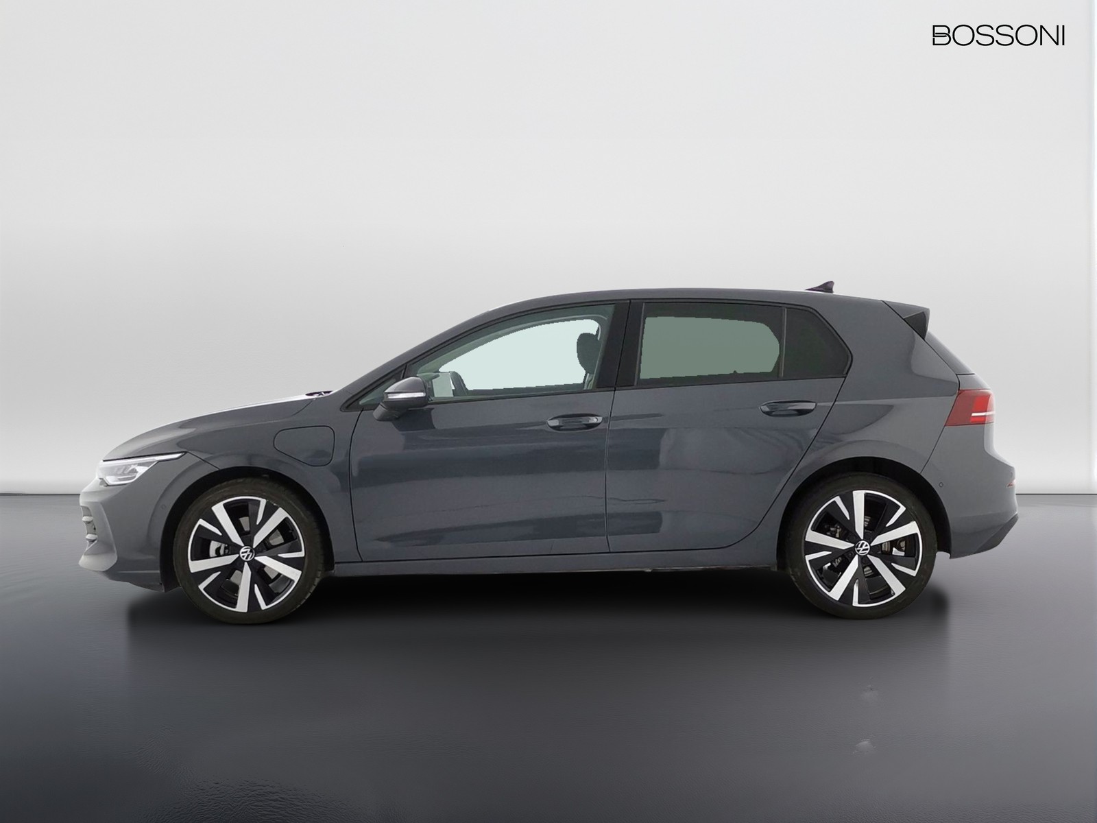 3 - Volkswagen Golf 1.5 tsi ehybrid 204cv edition plus dsg
