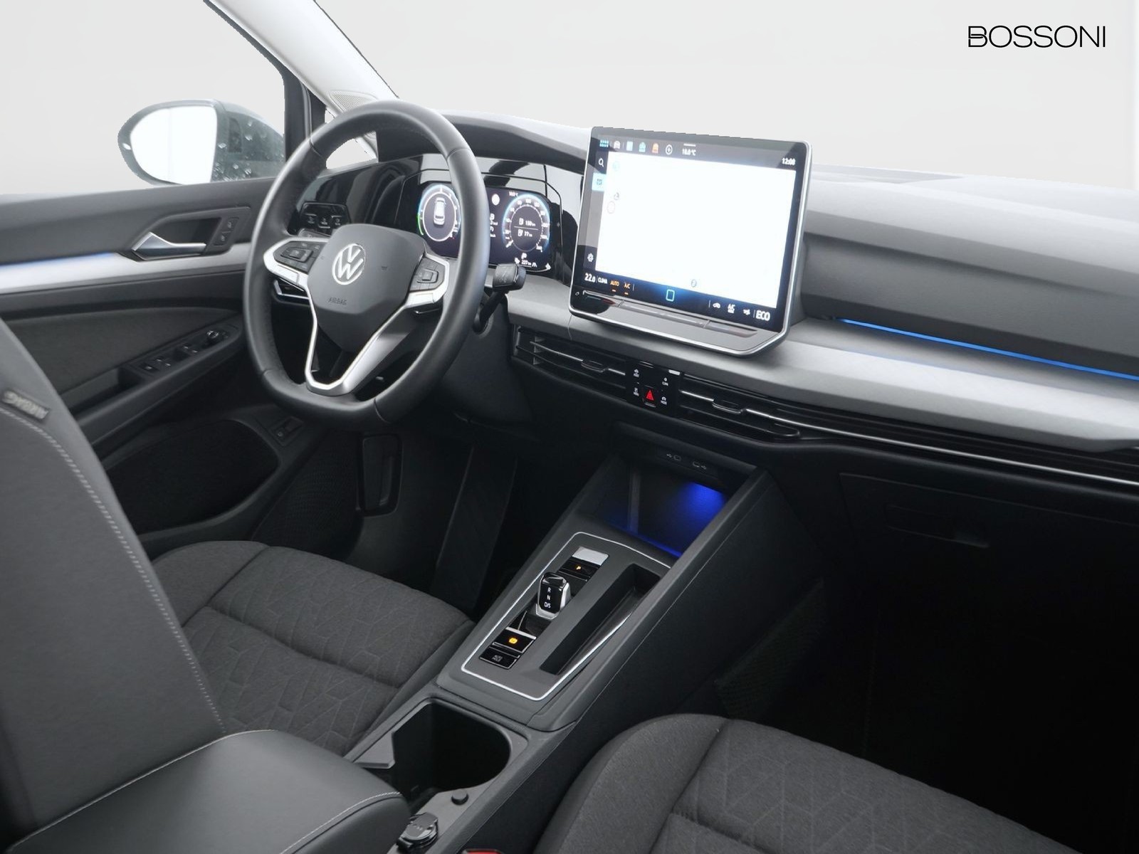 6 - Volkswagen Golf 1.5 tsi ehybrid 204cv edition plus dsg