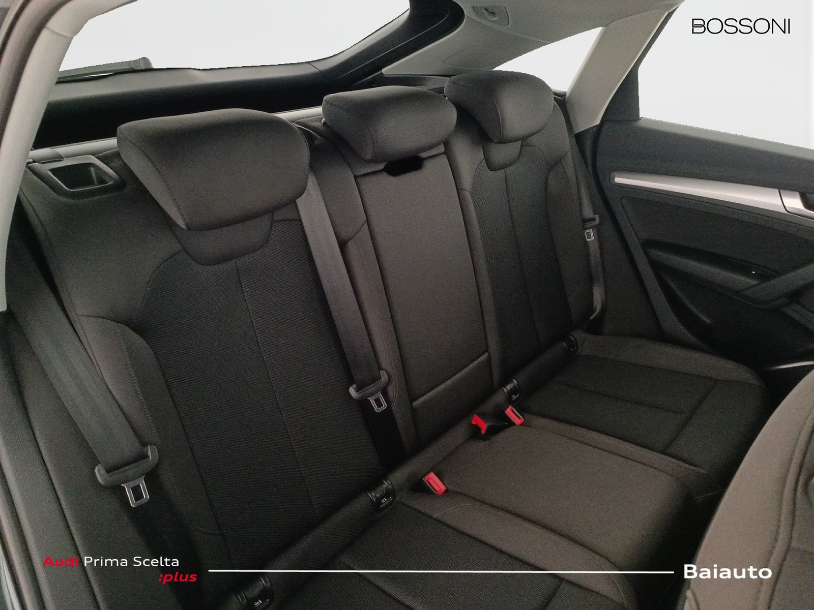 24 - Audi Q5 sportback 40 2.0 tdi mhev 12v business advanced quattro s tronic