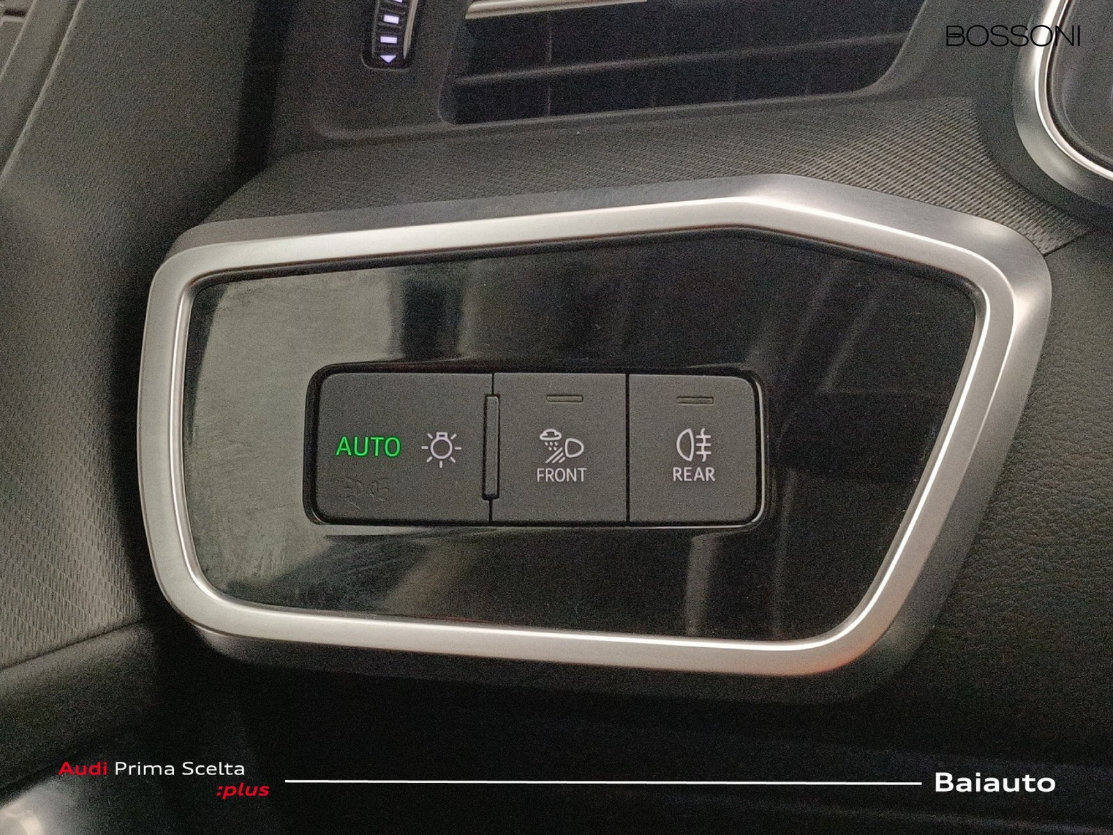 18 - Audi A6 avant 40 2.0 tdi mhev business sport quattro ultra s tronic