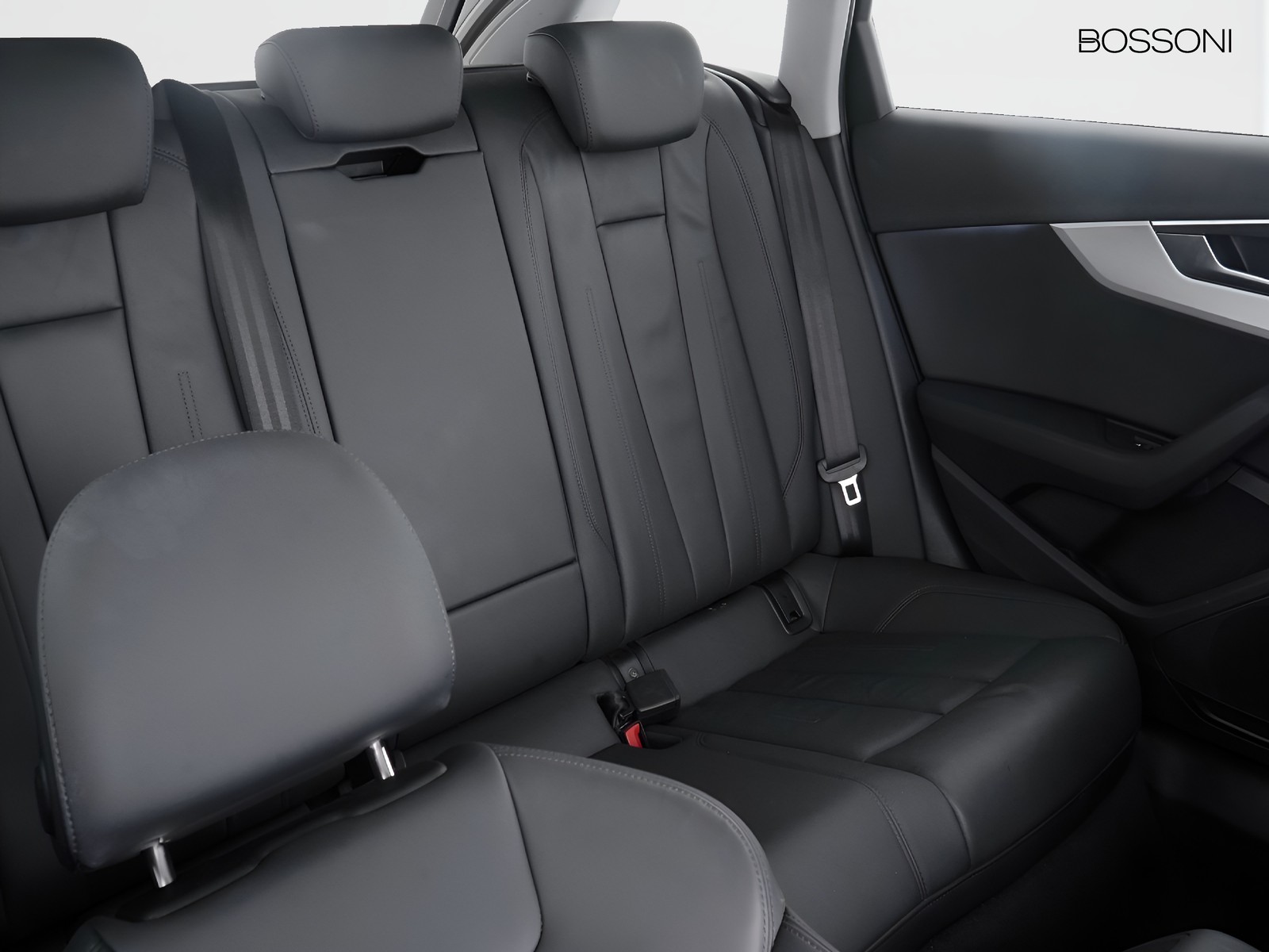 21 - Audi A4 allroad allroad 40 2.0 tdi mhev 204cv identity contrast quattro s tronic