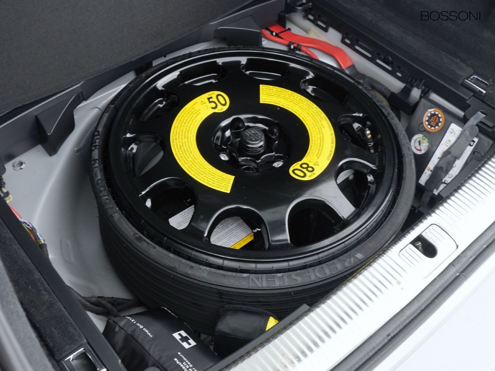 32 - Audi A4 allroad allroad 40 2.0 tdi mhev 204cv identity contrast quattro s tronic