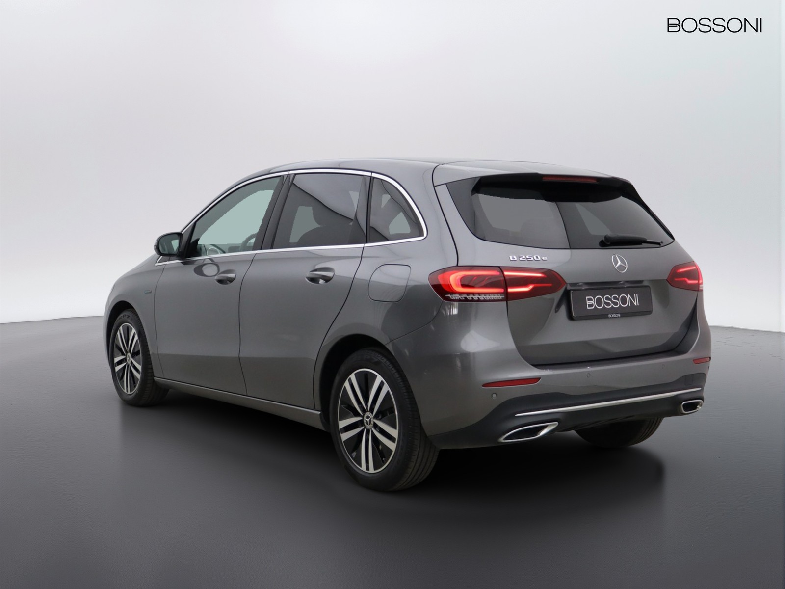 5 - Mercedes Classe B 250 e plug in hybrid (e eq-power) sport plus 8g-dct