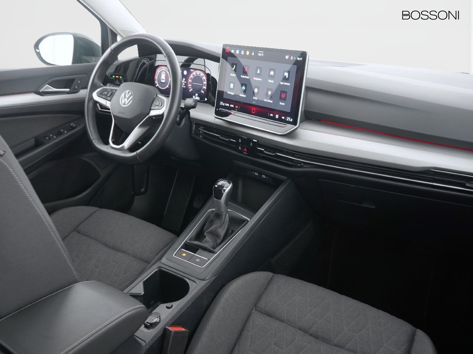 6 - Volkswagen Golf 2.0 tdi scr 115cv life