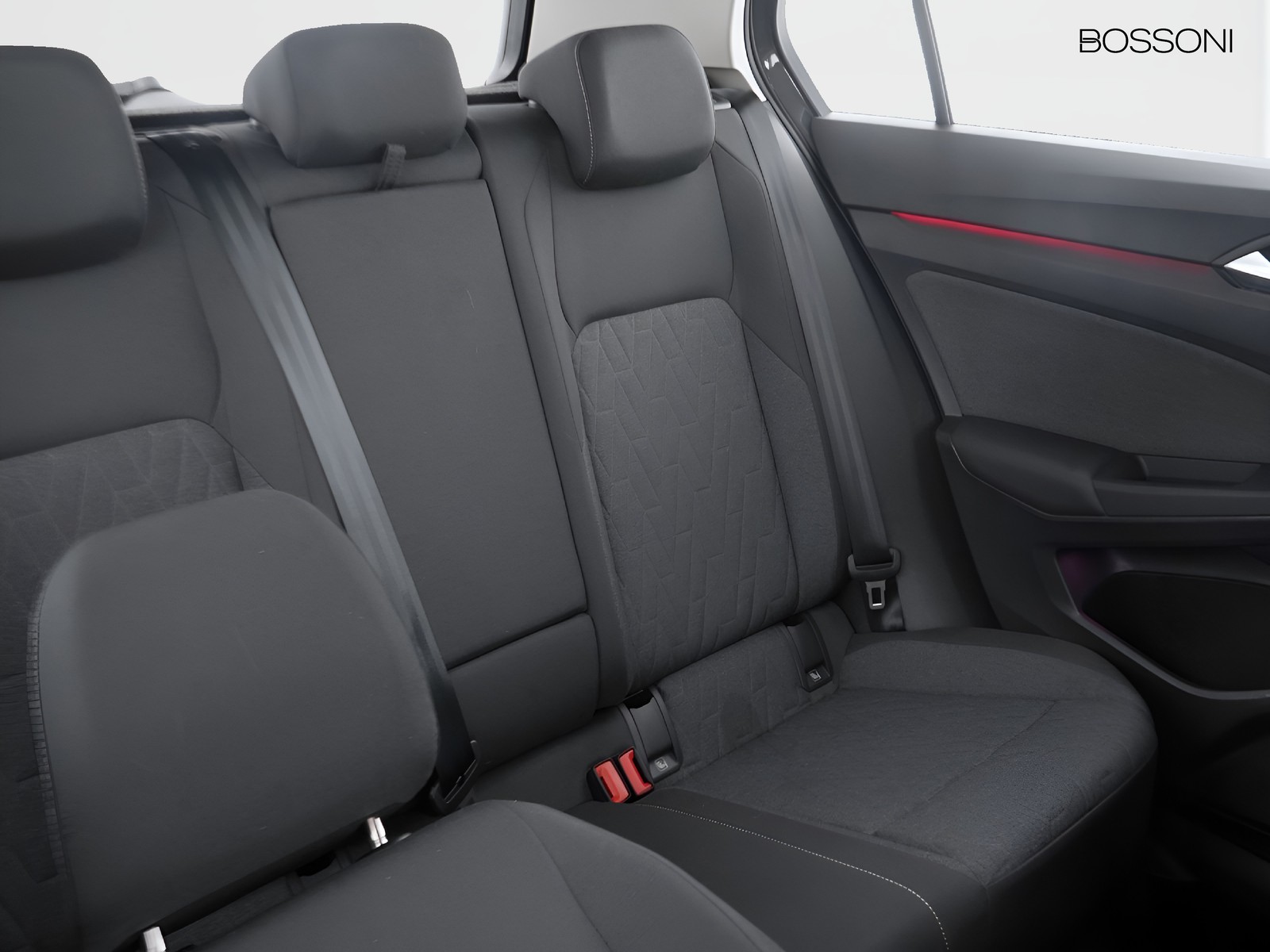 21 - Volkswagen Golf 2.0 tdi scr 115cv life