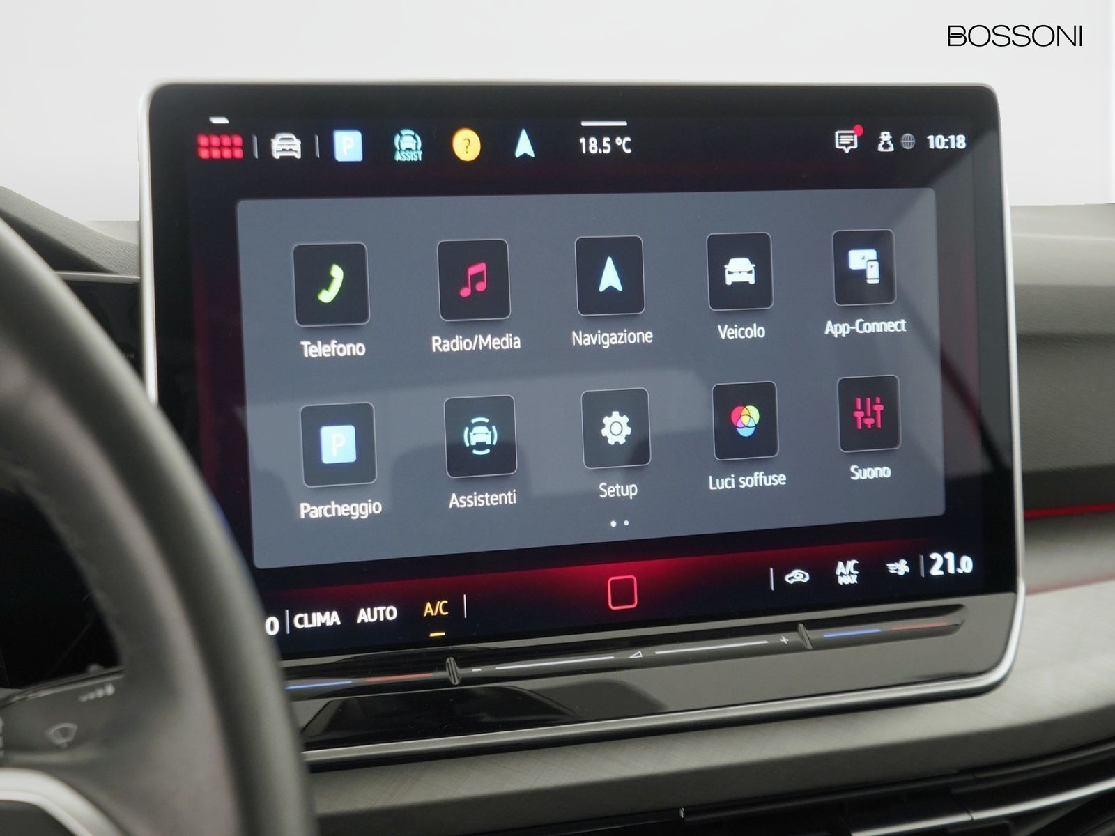 28 - Volkswagen Golf 2.0 tdi scr 115cv life