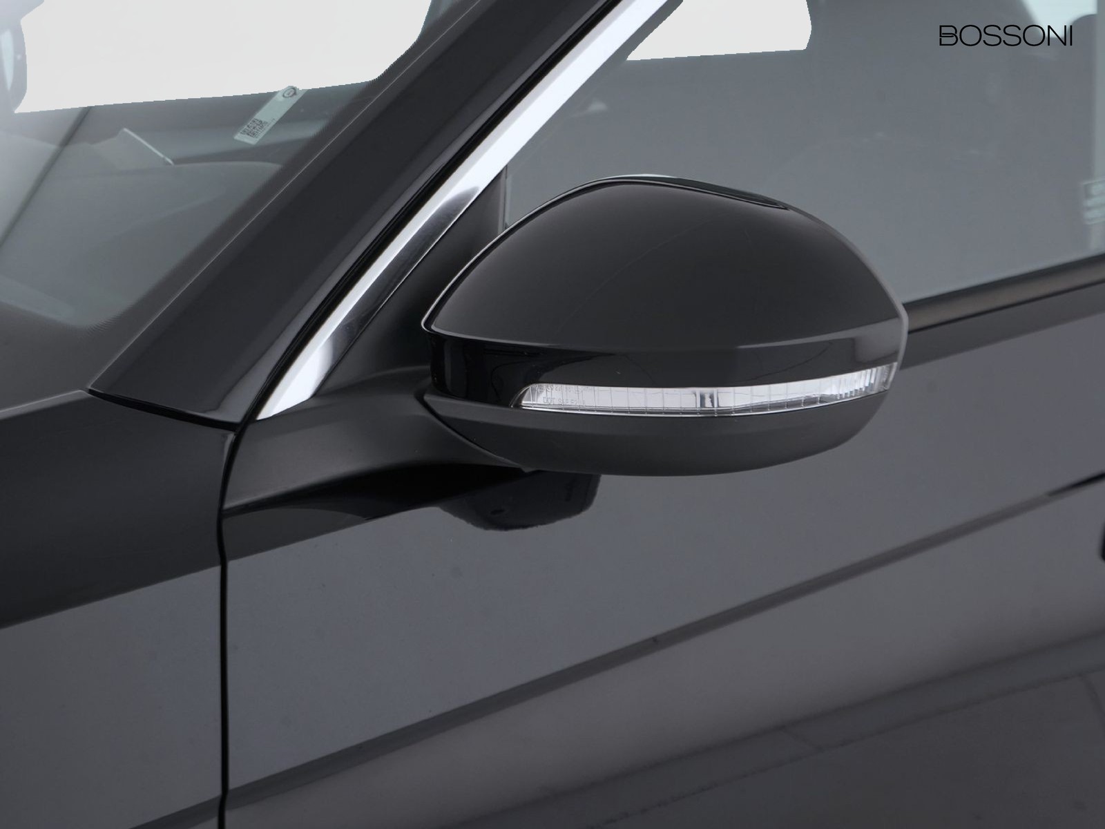 36 - Volkswagen T-Roc 2.0 tdi scr 150cv life dsg