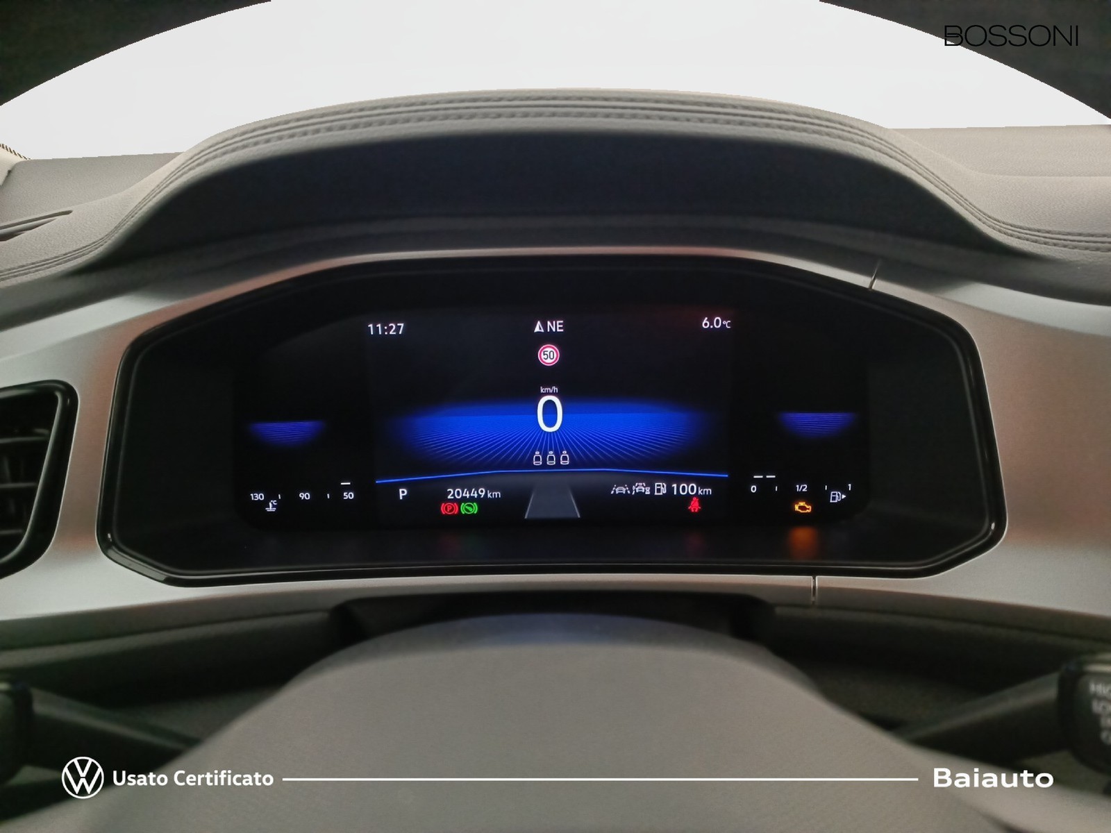 9 - Volkswagen T-Roc 2.0 tdi scr 150cv life dsg