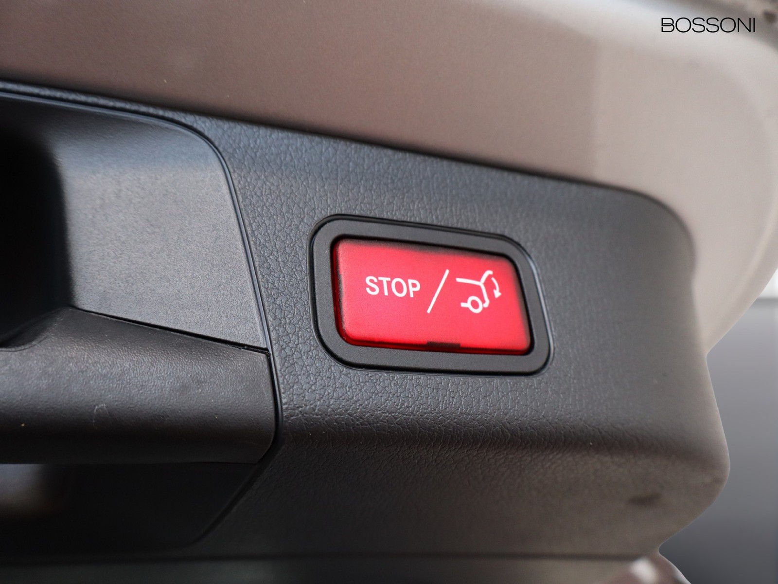 18 - Mercedes GLB 180 d progressive advanced 8g-dct