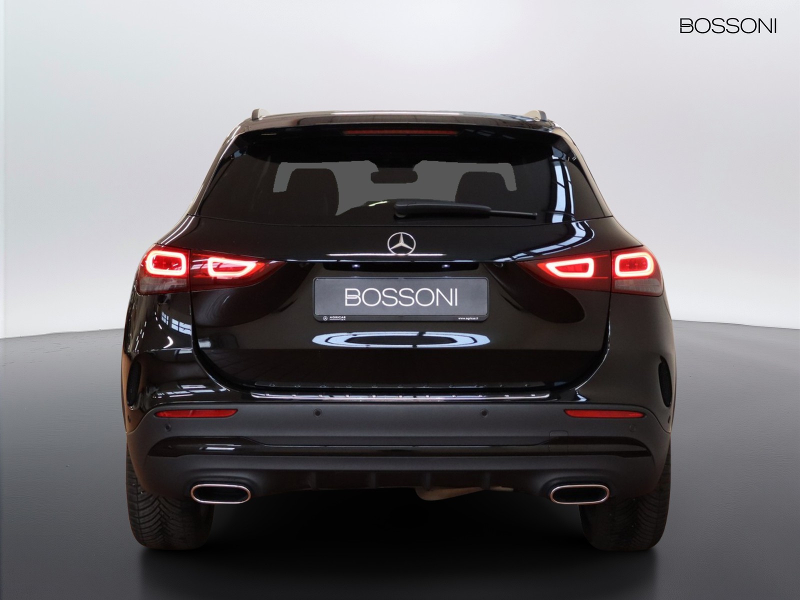 6 - Mercedes GLA 180 d premium 8g-dct