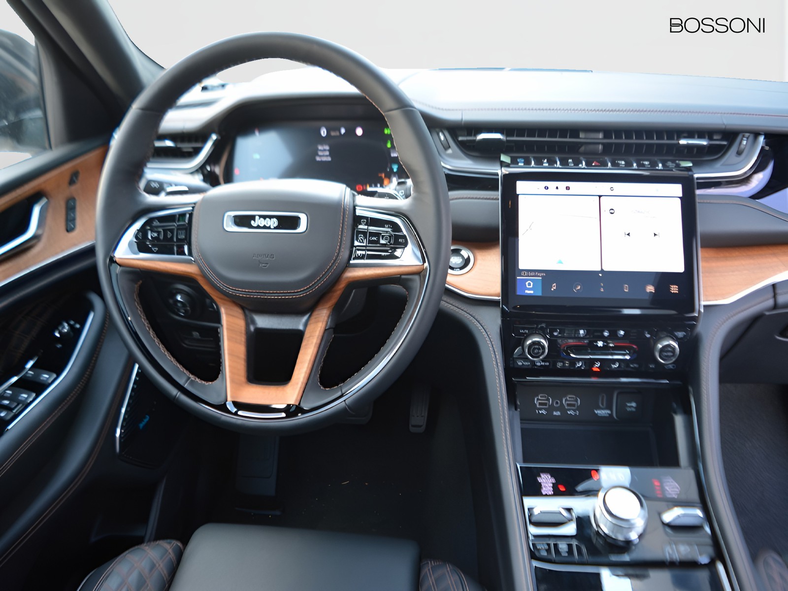 9 - Jeep Grand Cherokee 2.0 atx phev summit reserve 4xe auto